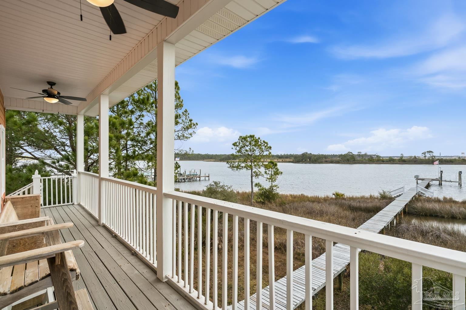 2568 Gulf Breeze Avenue Pensacola FL 32507
