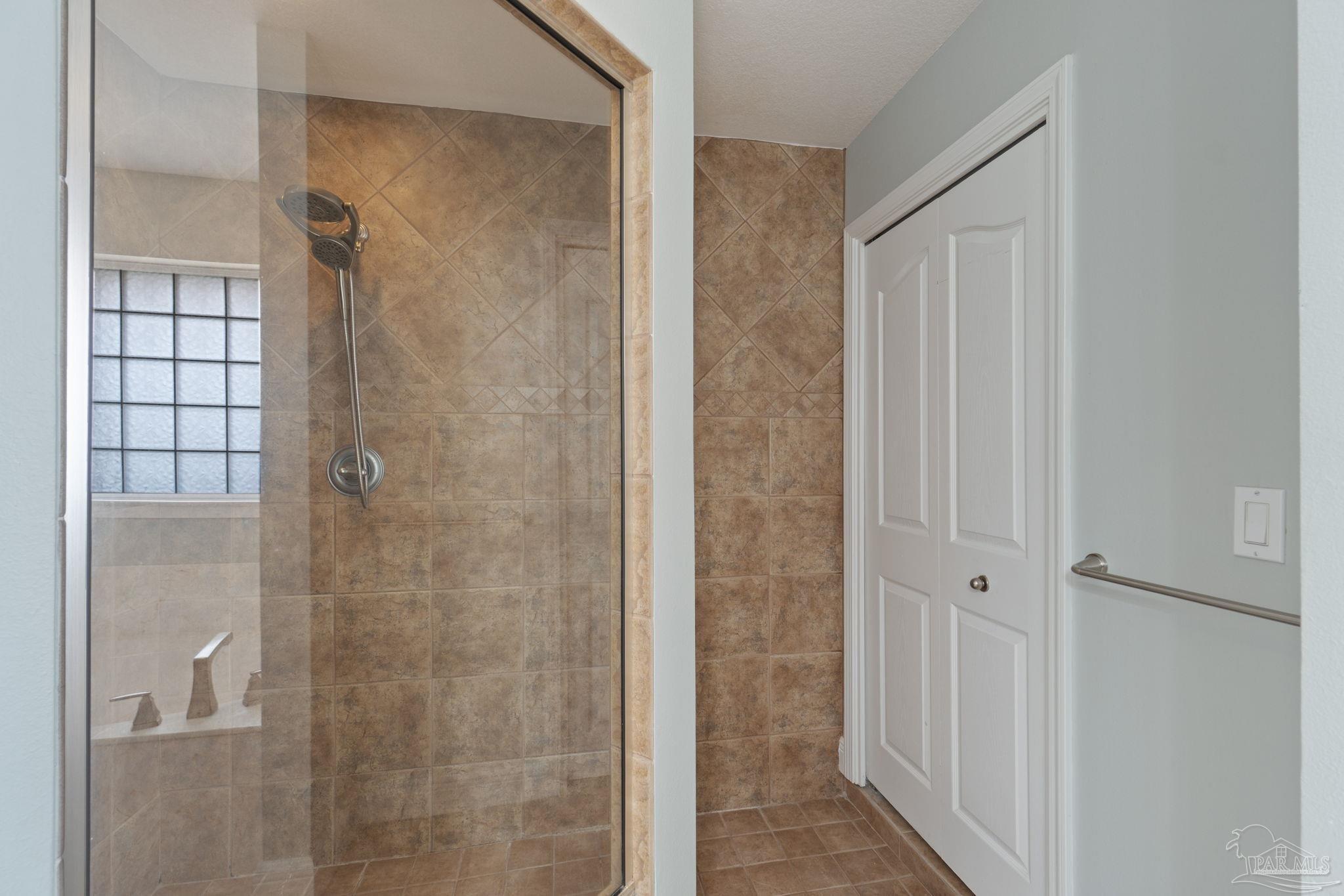2704 Creeks Edge Lane Navarre FL 32566