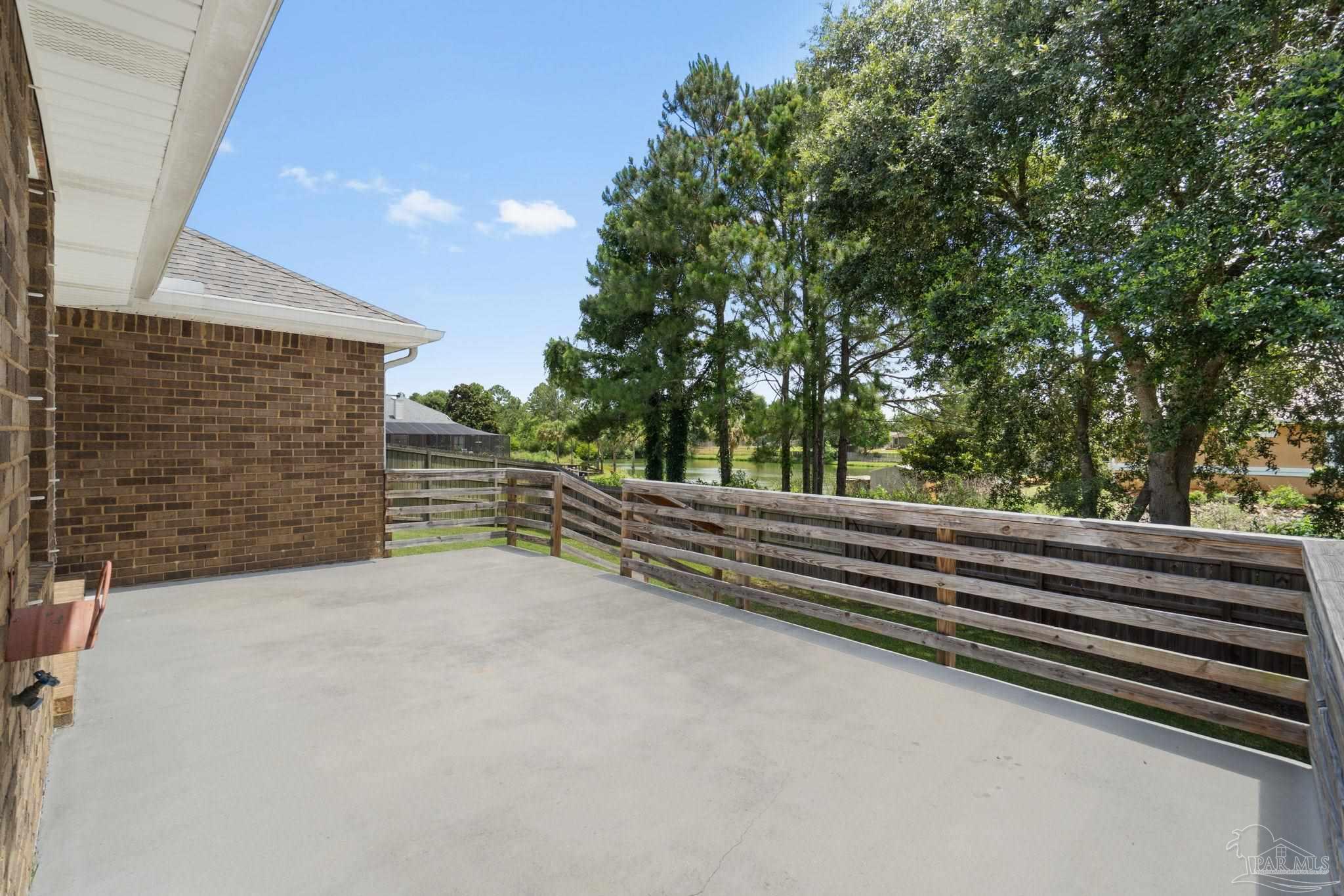 2704 Creeks Edge Lane Navarre FL 32566
