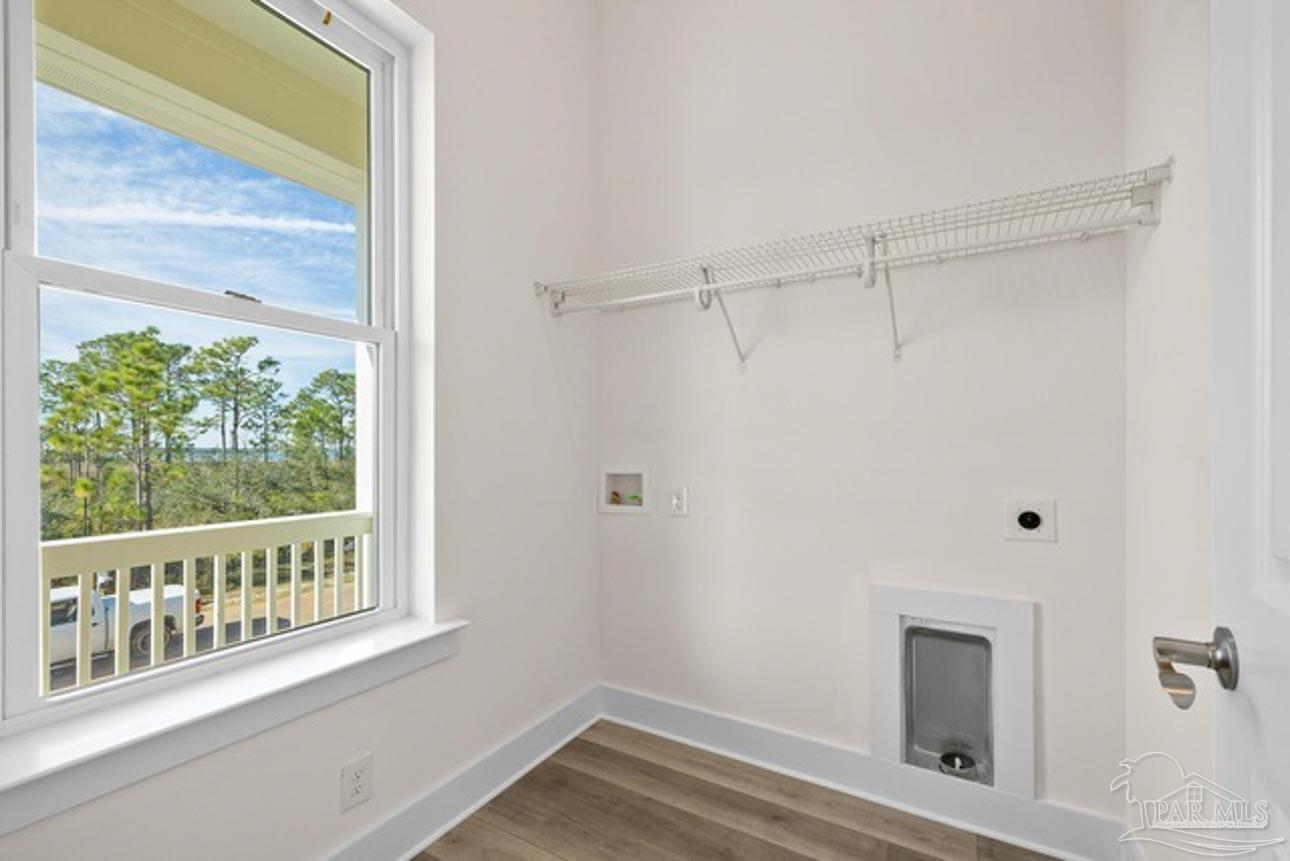 5309 N Shore Drive Pensacola FL 32507