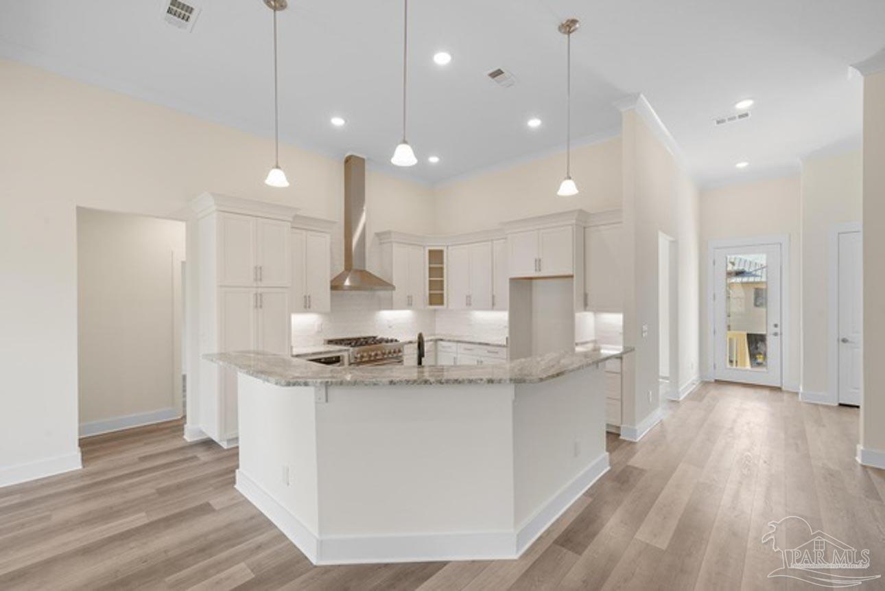 5309 N Shore Drive Pensacola FL 32507