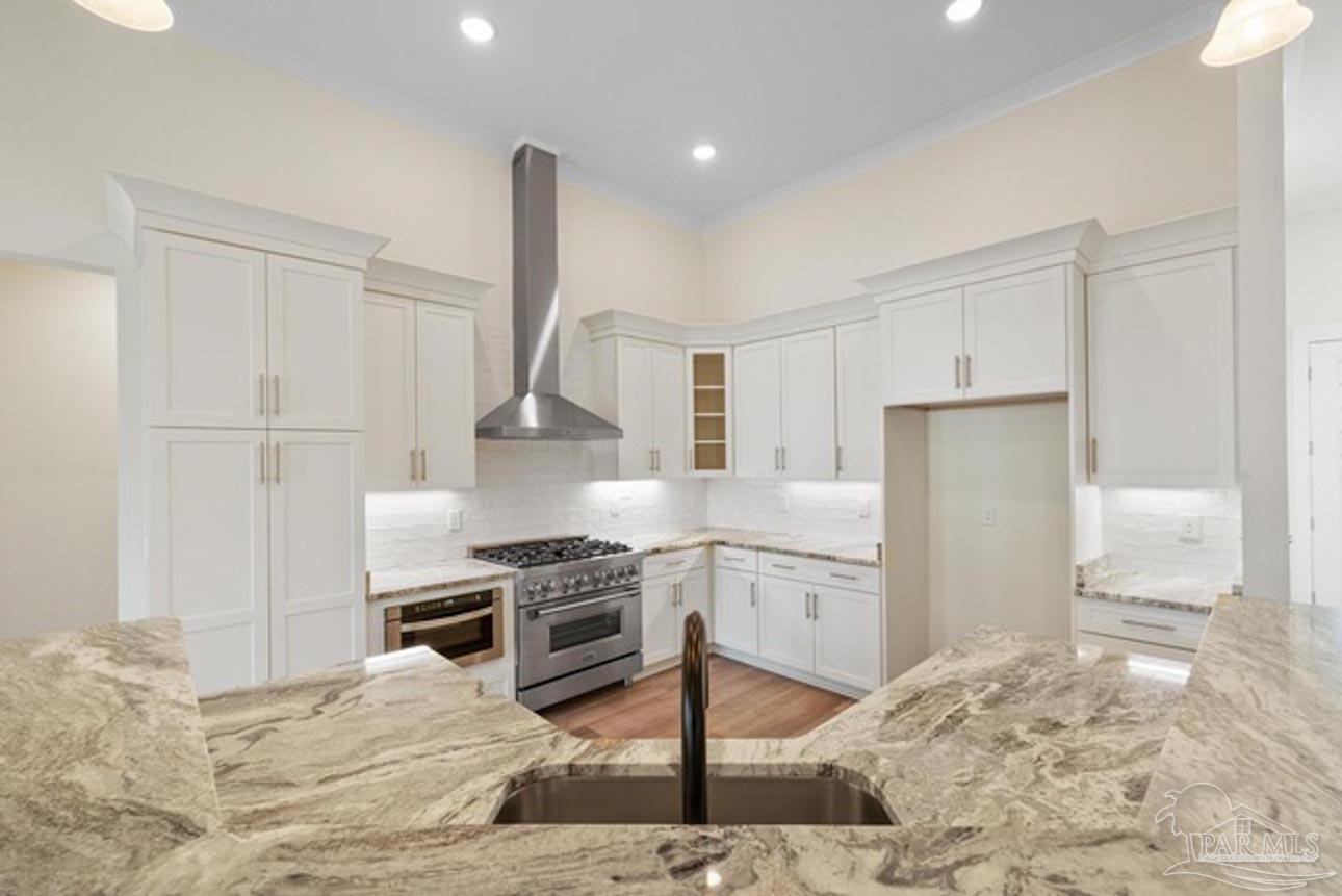 5309 N Shore Drive Pensacola FL 32507