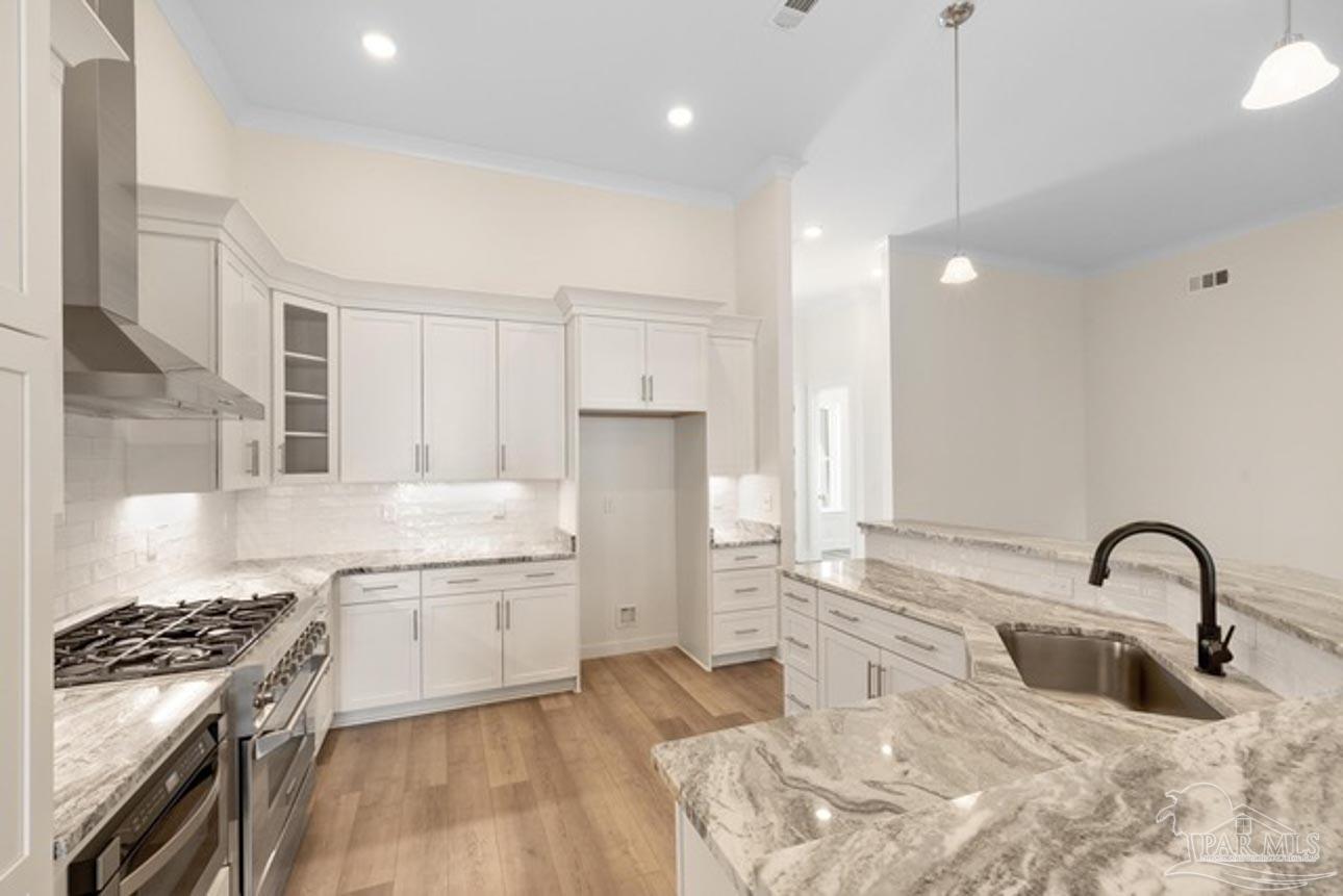 5309 N Shore Drive Pensacola FL 32507