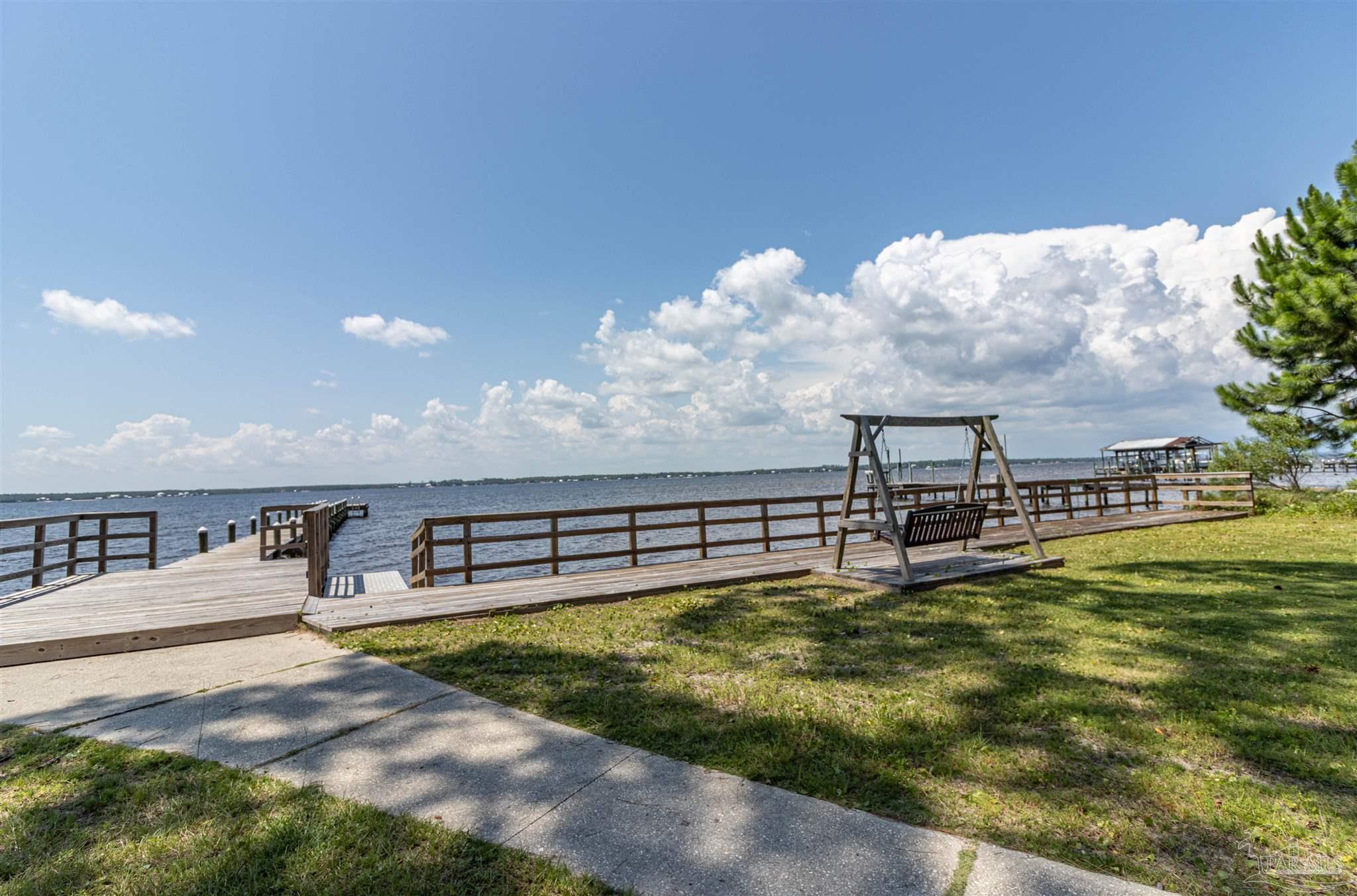 5309 N Shore Drive Pensacola FL 32507