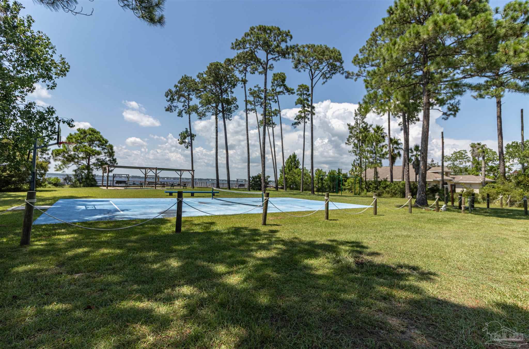 5309 N Shore Drive Pensacola FL 32507