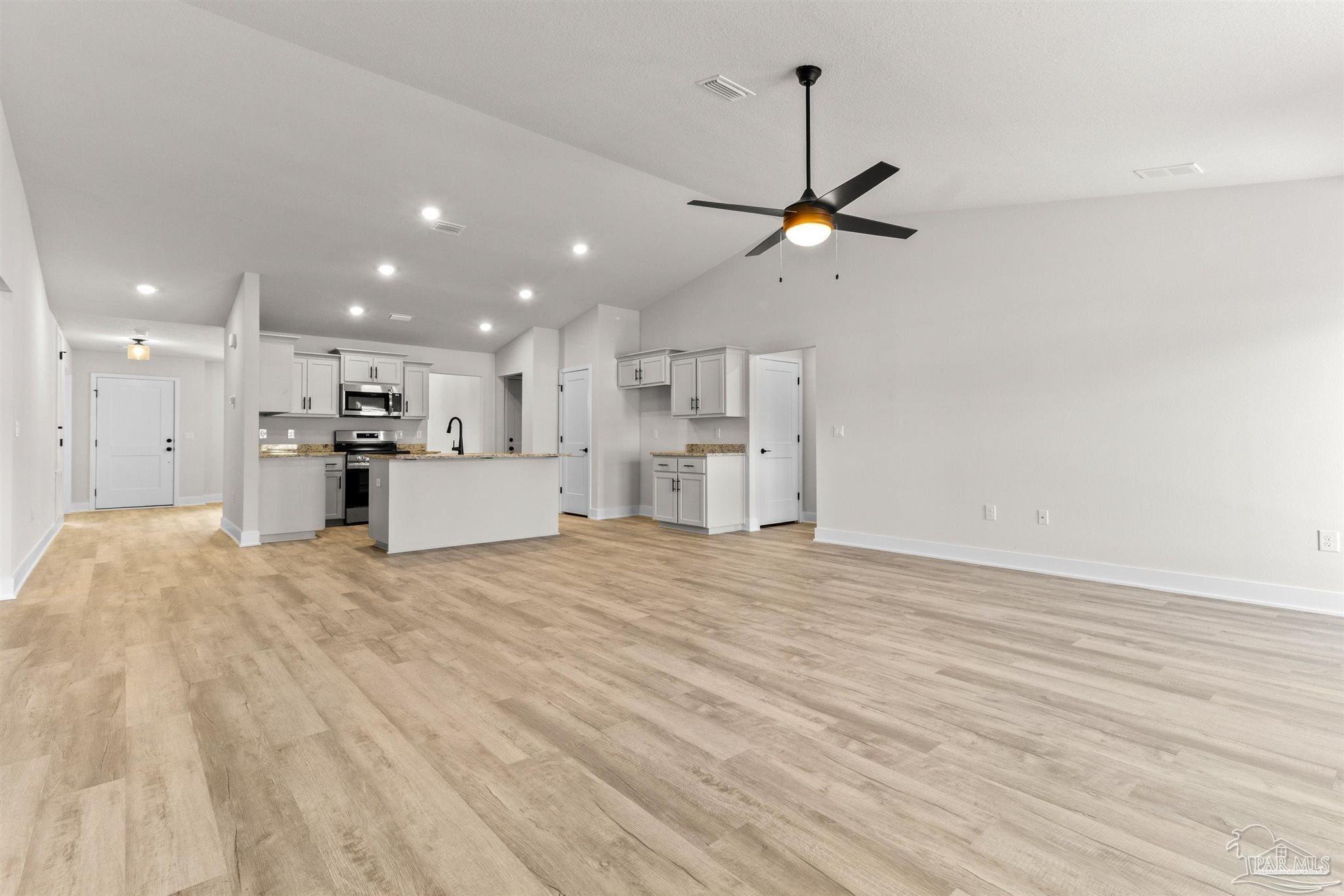 9810 Windy Hill Road Pensacola FL 32526