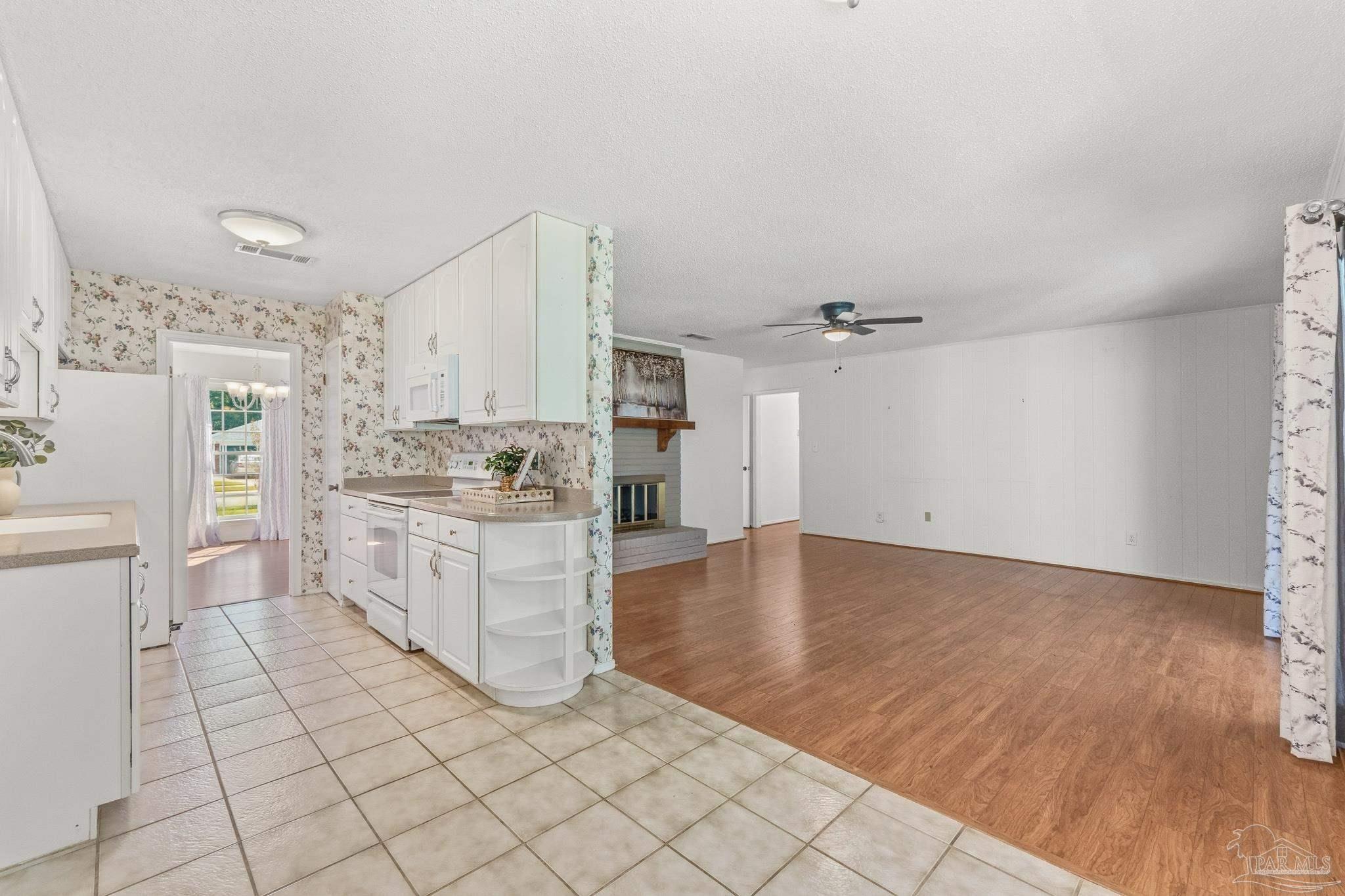 6425 Mariana Drive Pensacola FL 32504