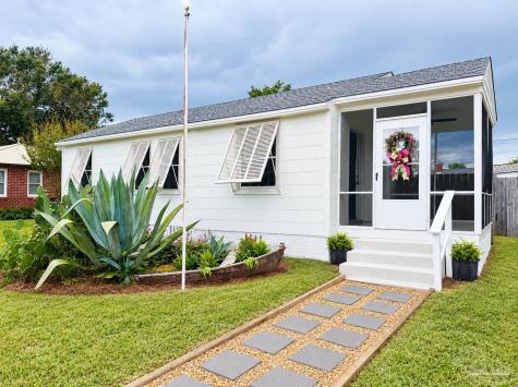 4 Nw, Gilliland Road Pensacola FL 32507