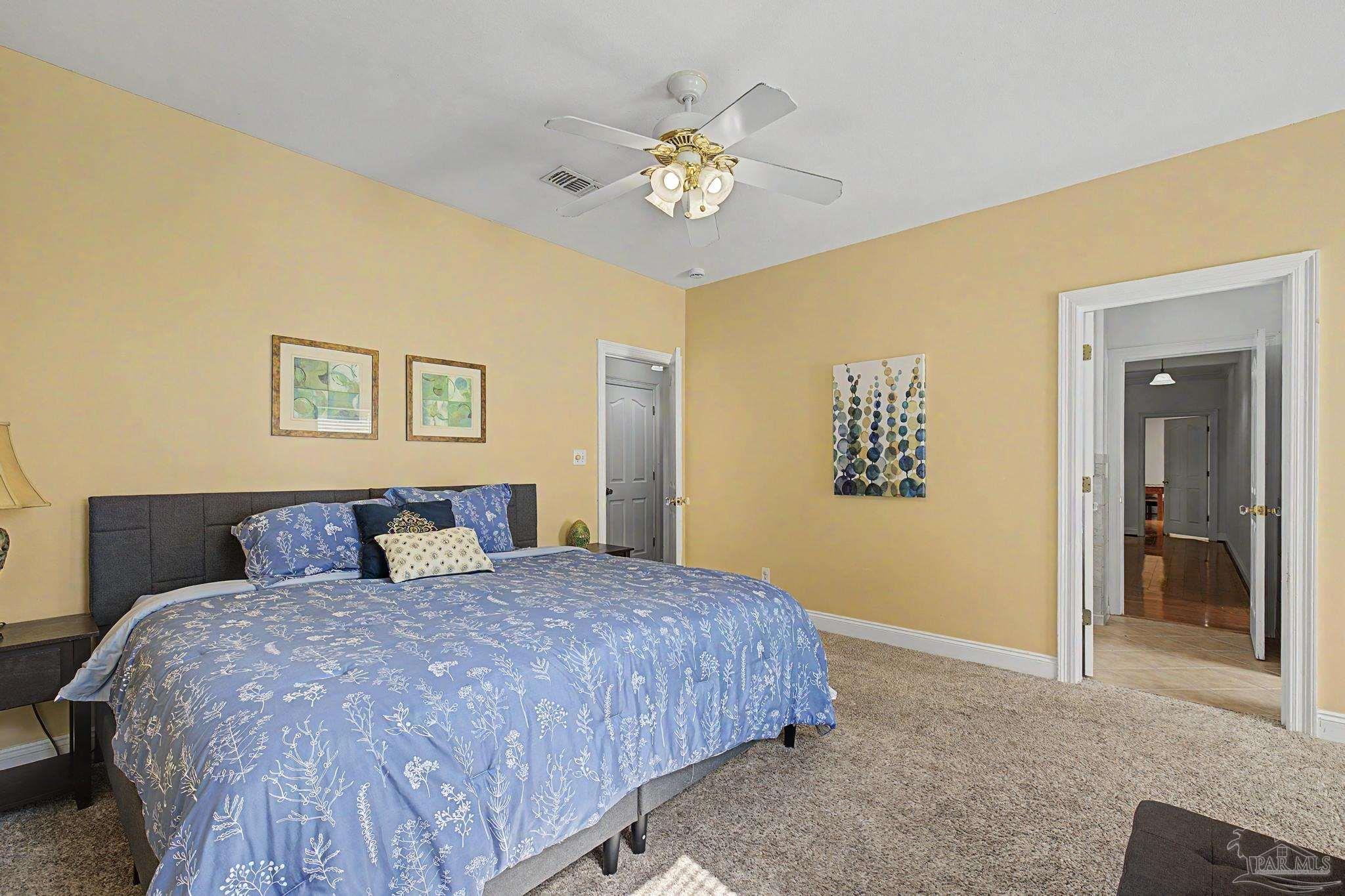 9717 Mobile Highway Pensacola FL 32526