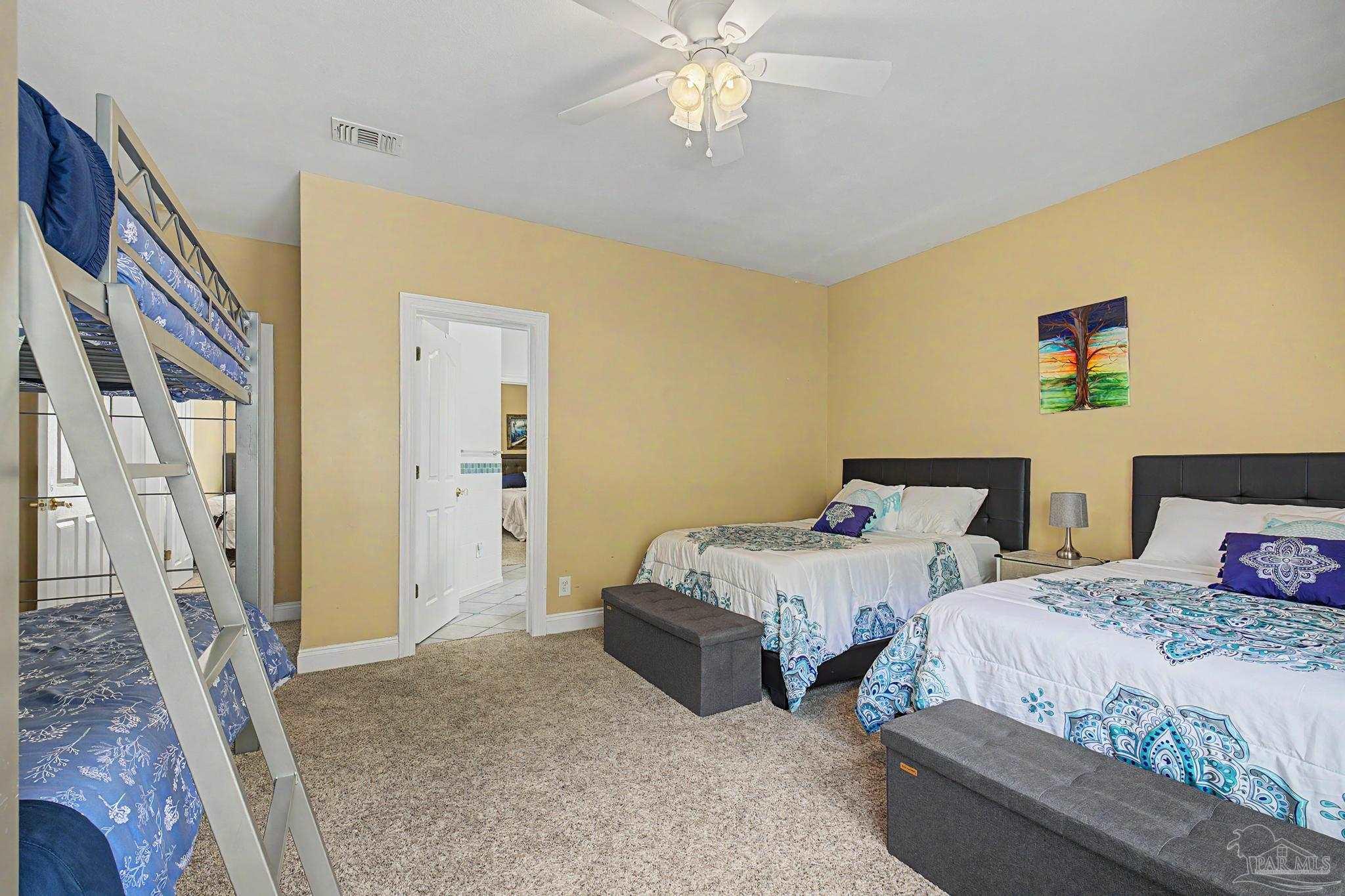 9717 Mobile Highway Pensacola FL 32526