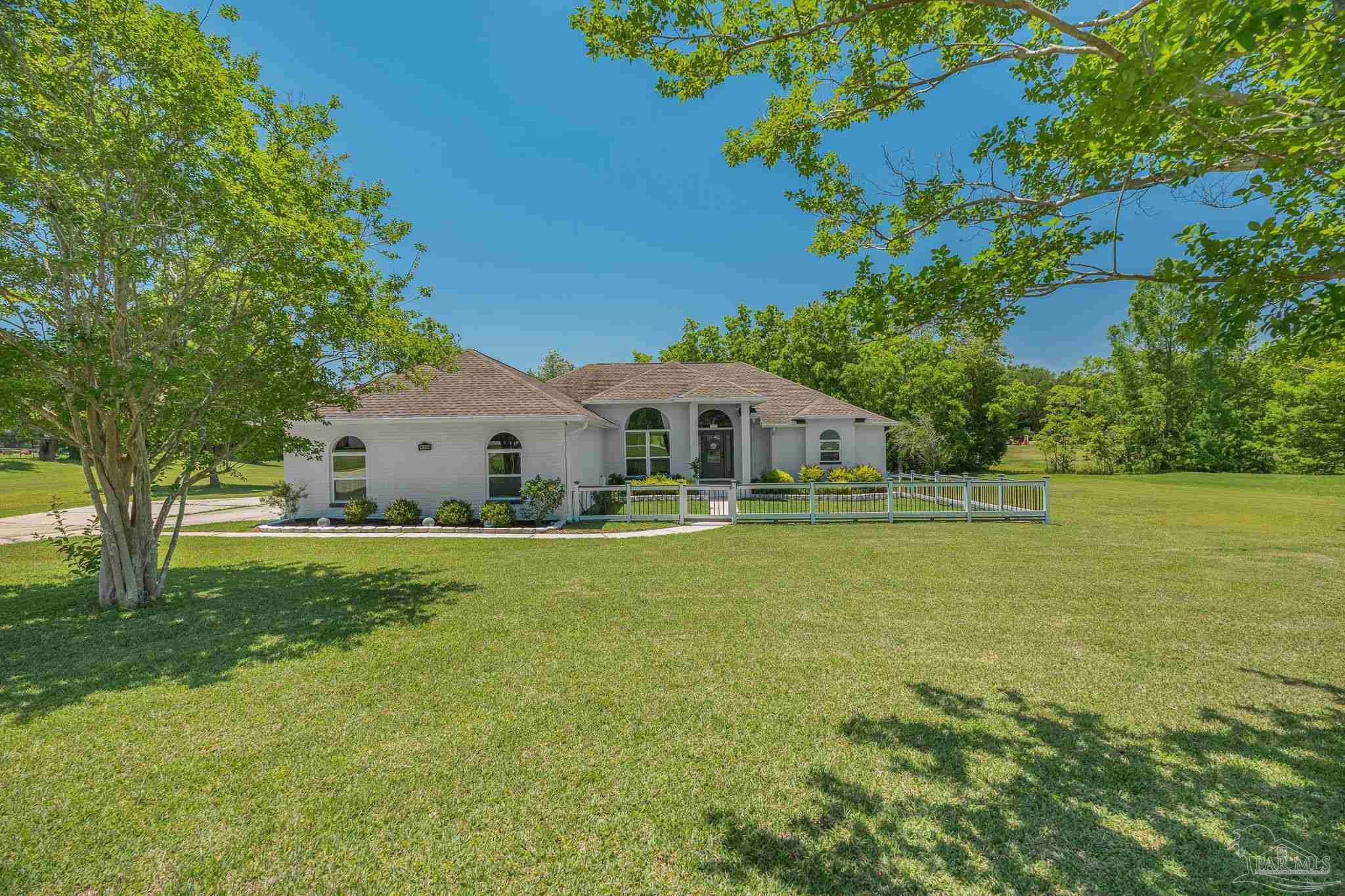 435 Meander Lane Cantonment FL 32533