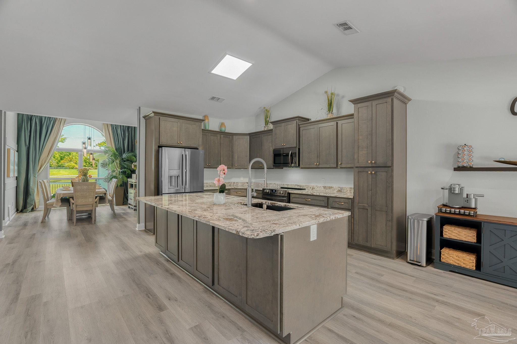 435 Meander Lane Cantonment FL 32533