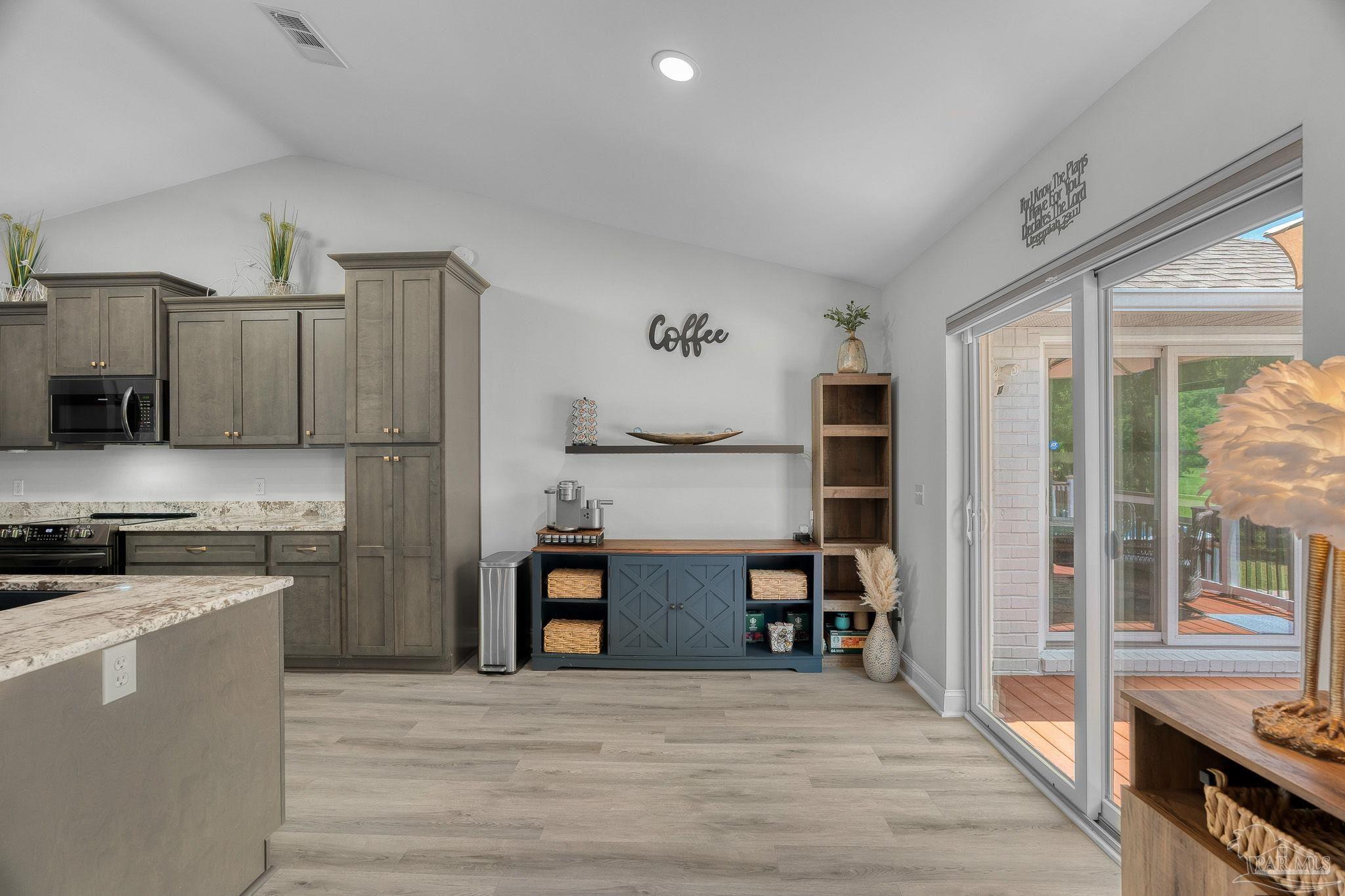 435 Meander Lane Cantonment FL 32533