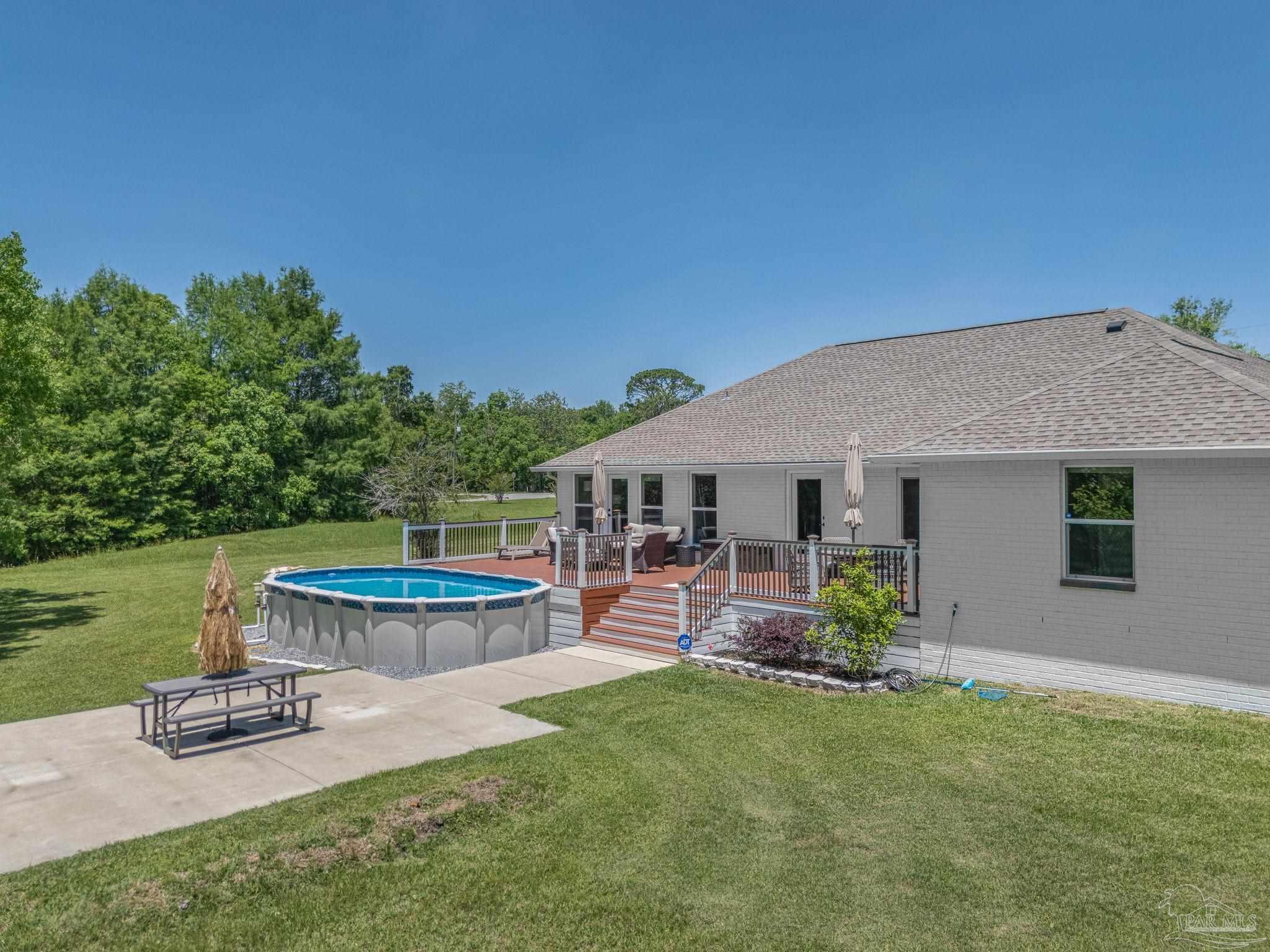 435 Meander Lane Cantonment FL 32533