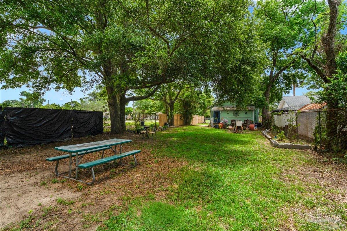 19 N G Street Pensacola FL 32502