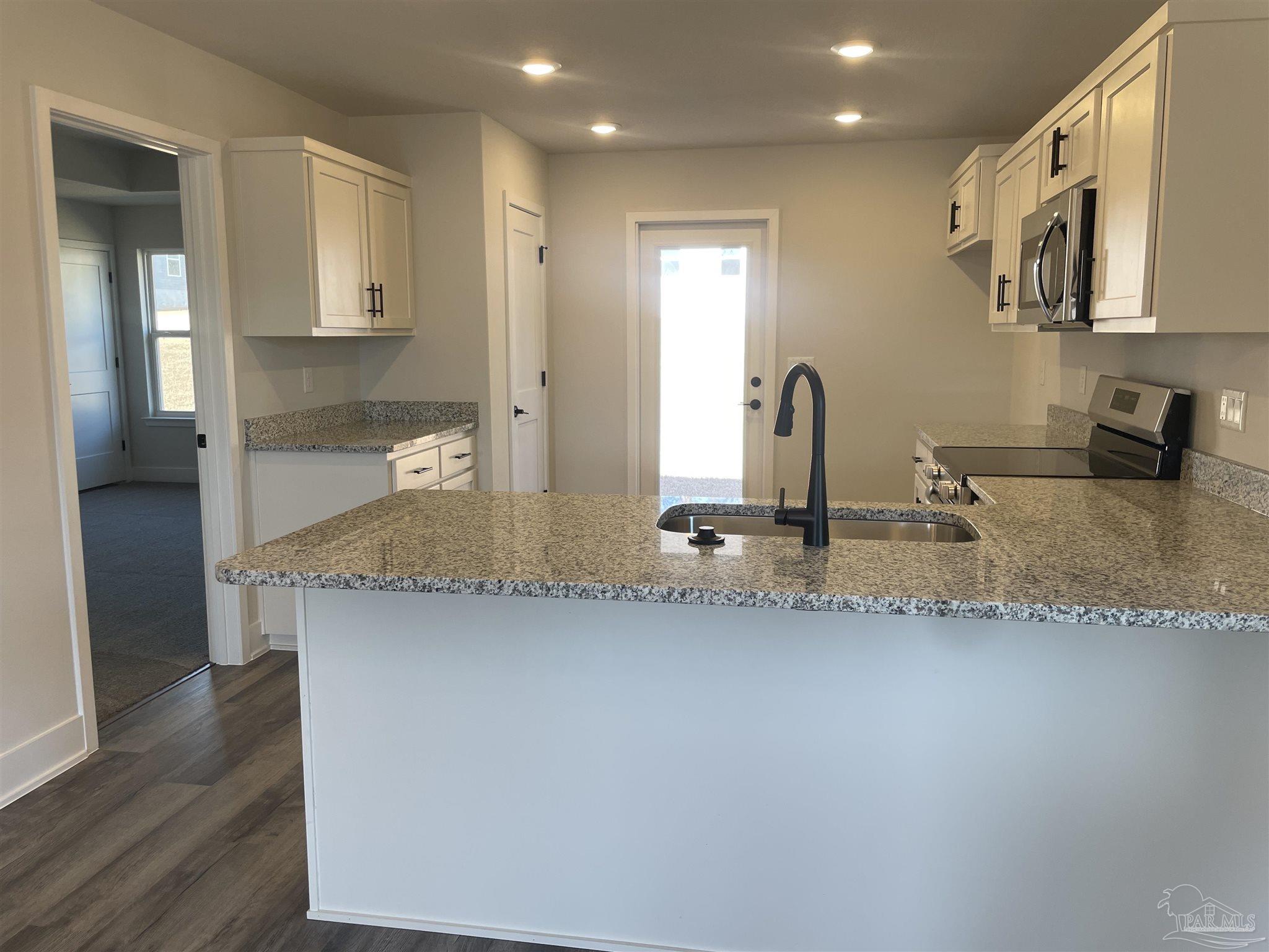 430 Kingsbridge Drive # 21c Cantonment FL 32533