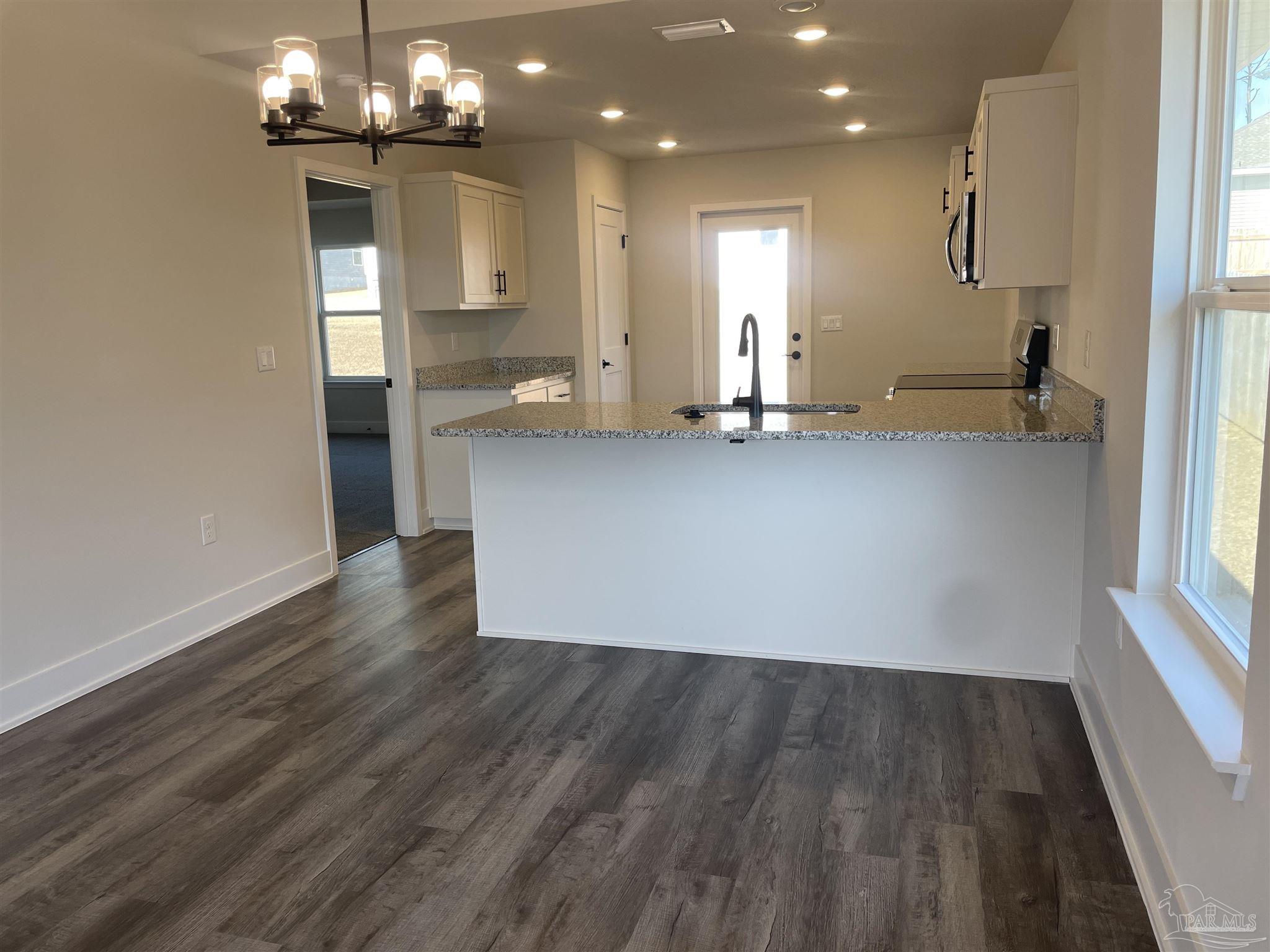 430 Kingsbridge Drive # 21c Cantonment FL 32533