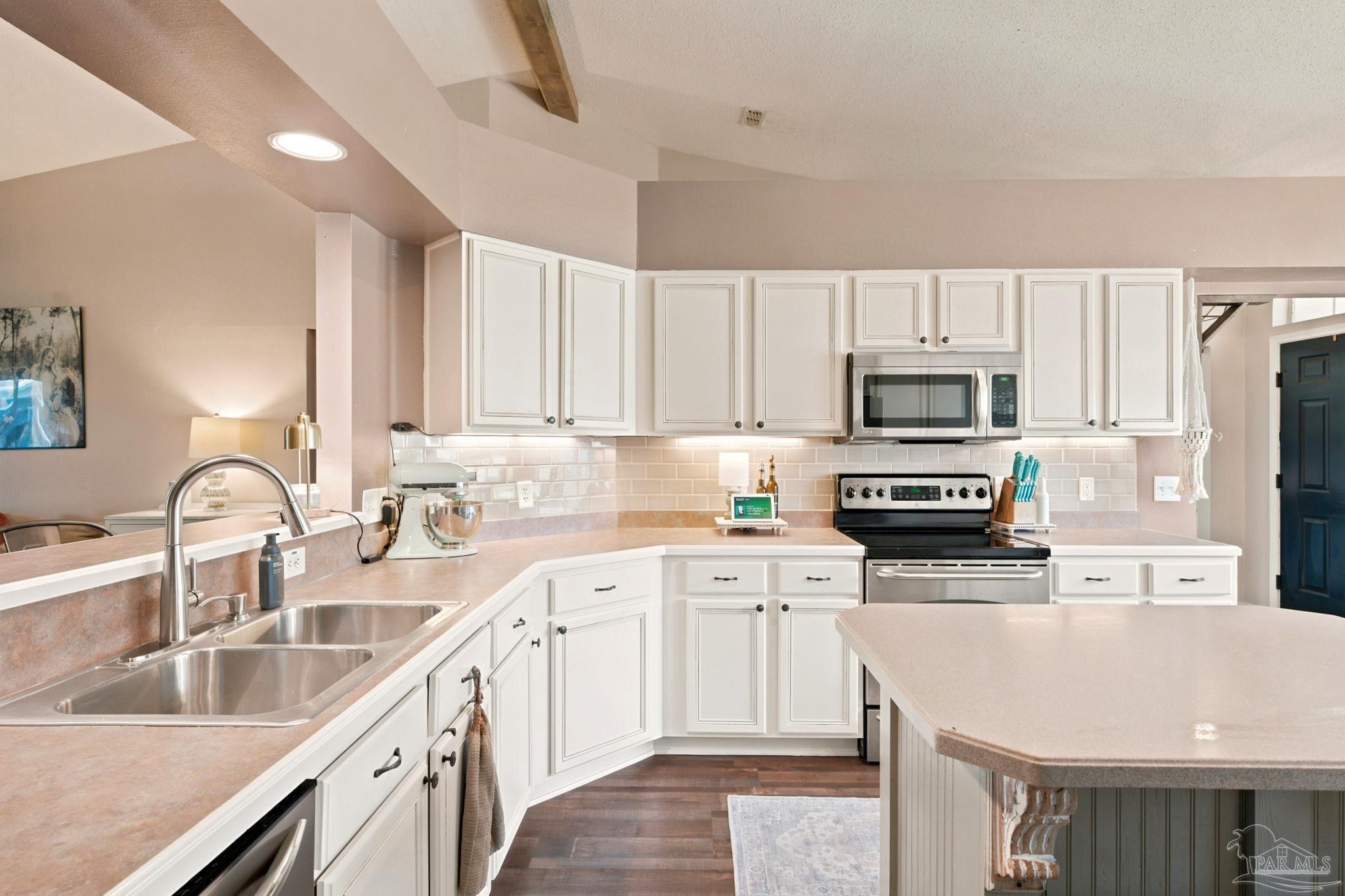 7042 Marissa Point Lane Milton FL 32570