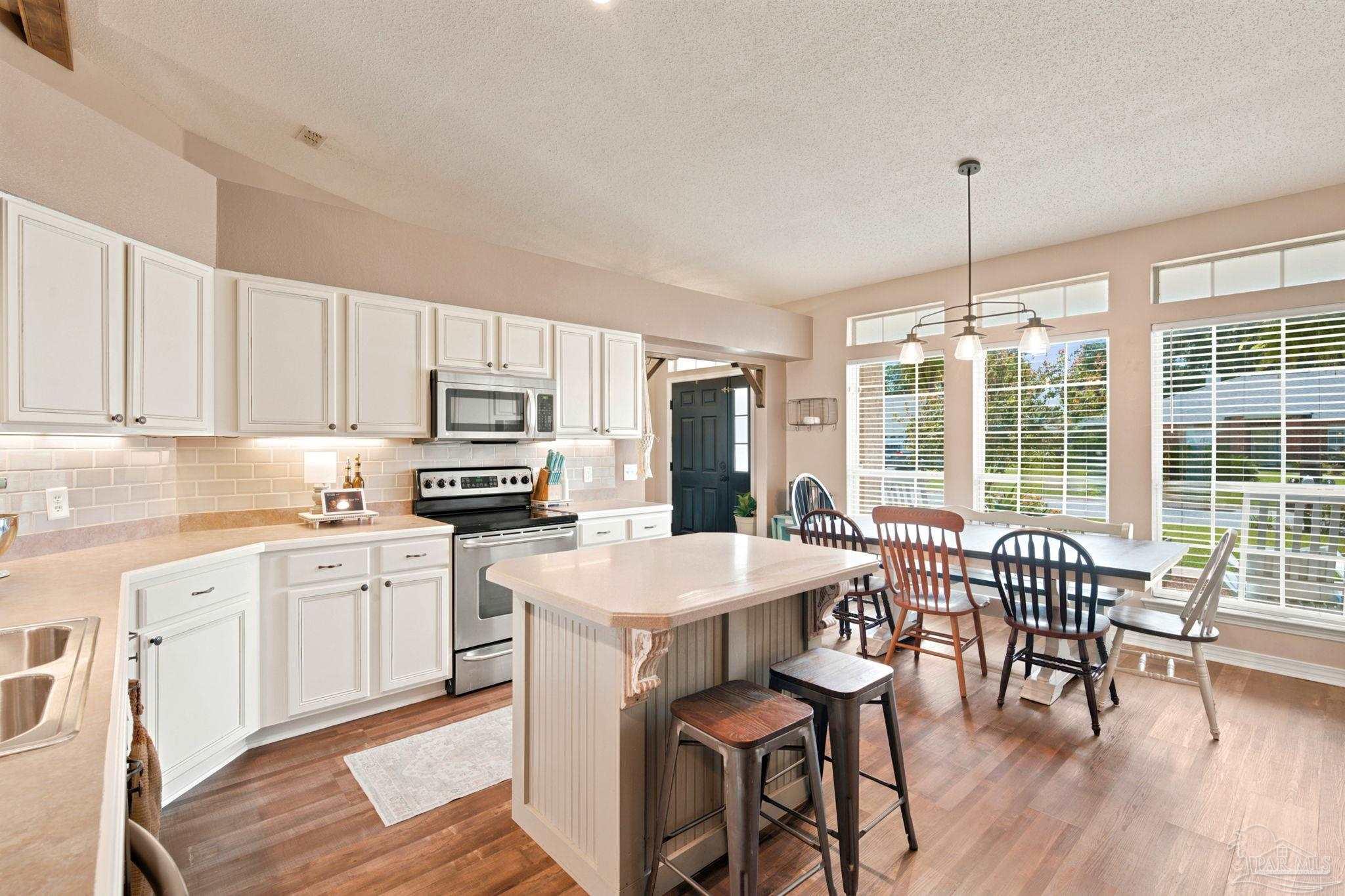 7042 Marissa Point Lane Milton FL 32570