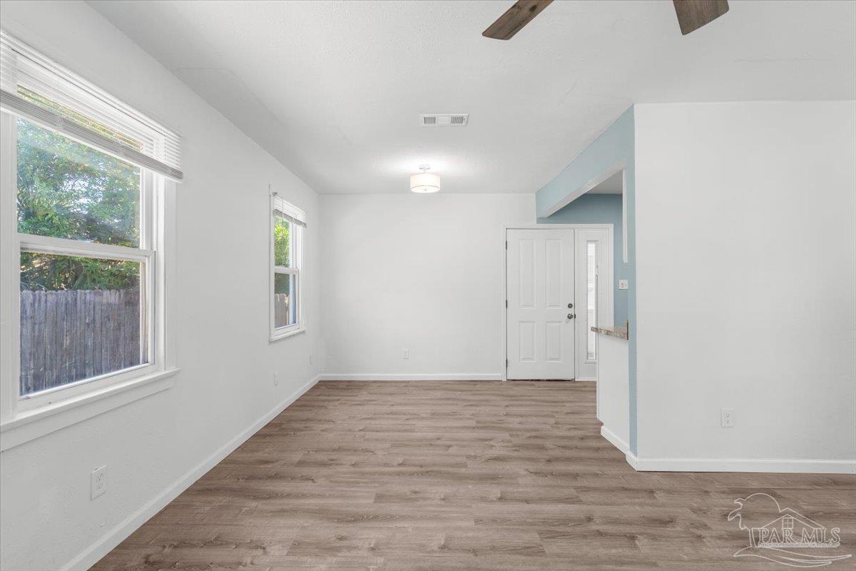 1341 E Scott Street Pensacola FL 32503