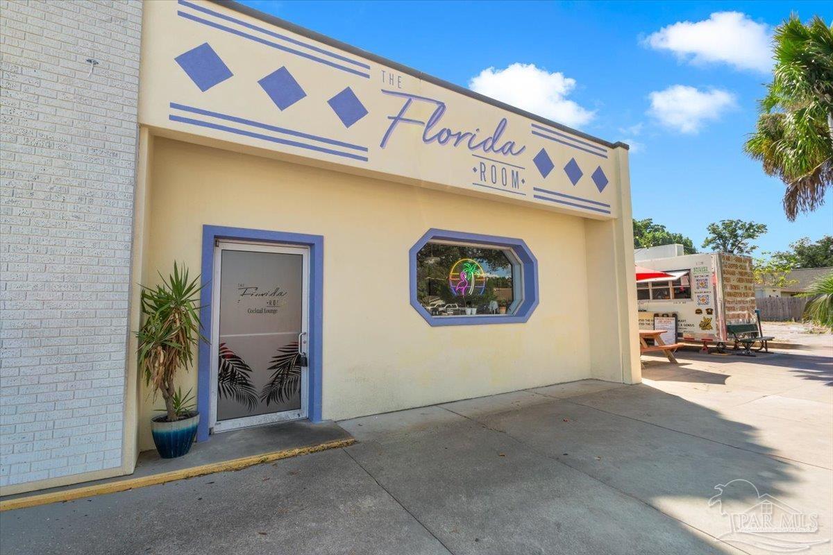 1341 E Scott Street Pensacola FL 32503