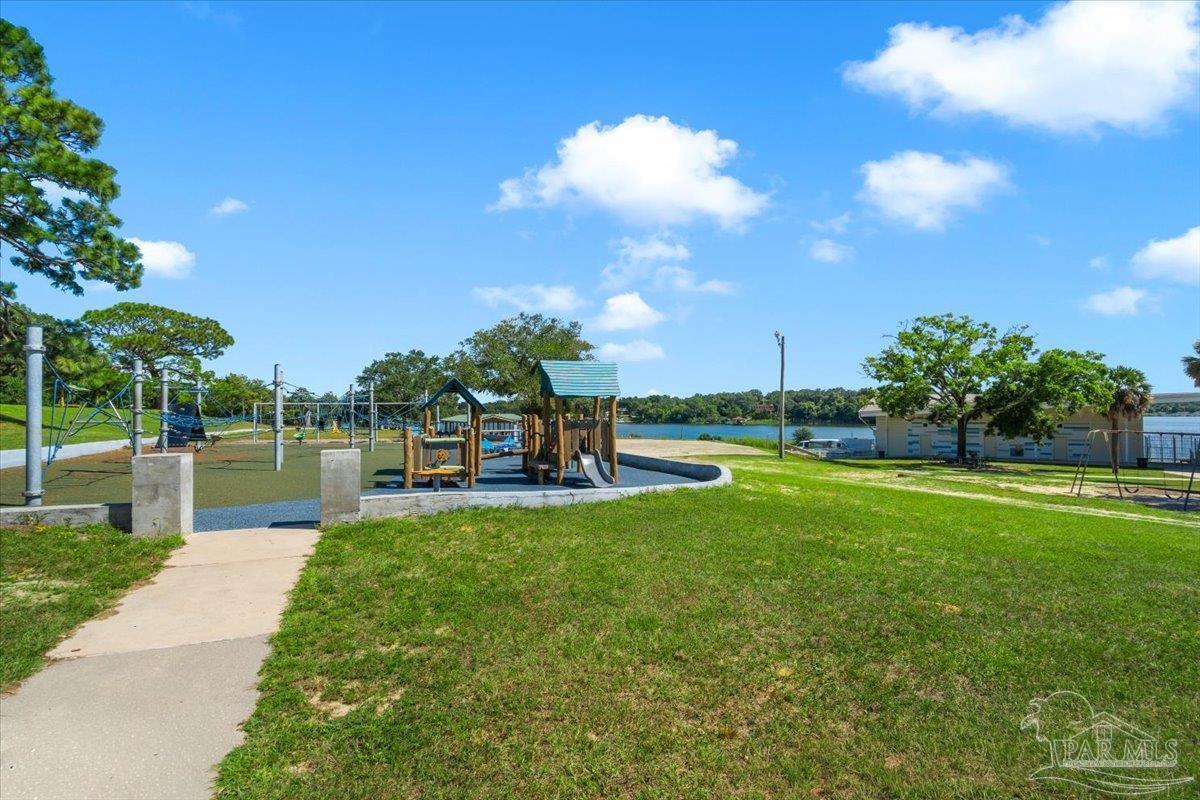 1341 E Scott Street Pensacola FL 32503