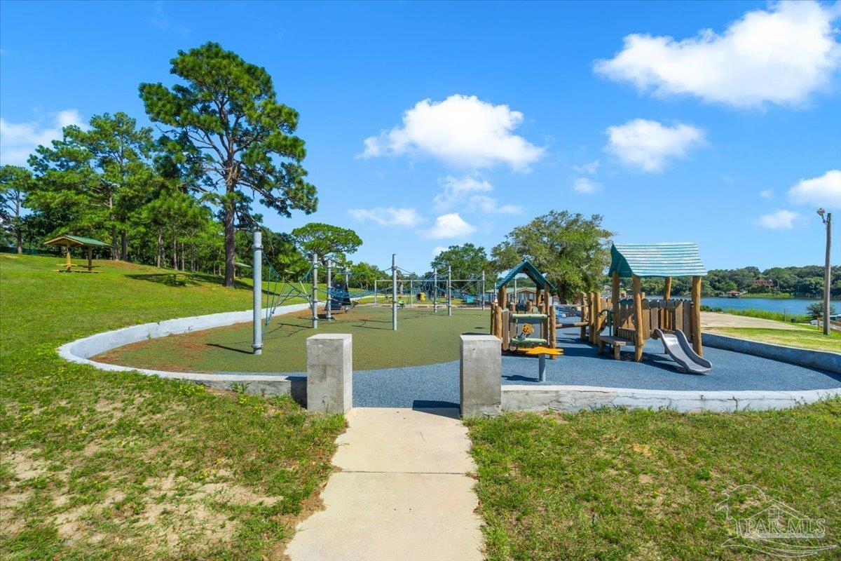 1341 E Scott Street Pensacola FL 32503