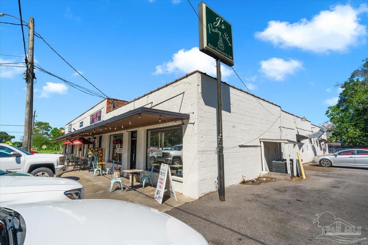 1341 E Scott Street Pensacola FL 32503