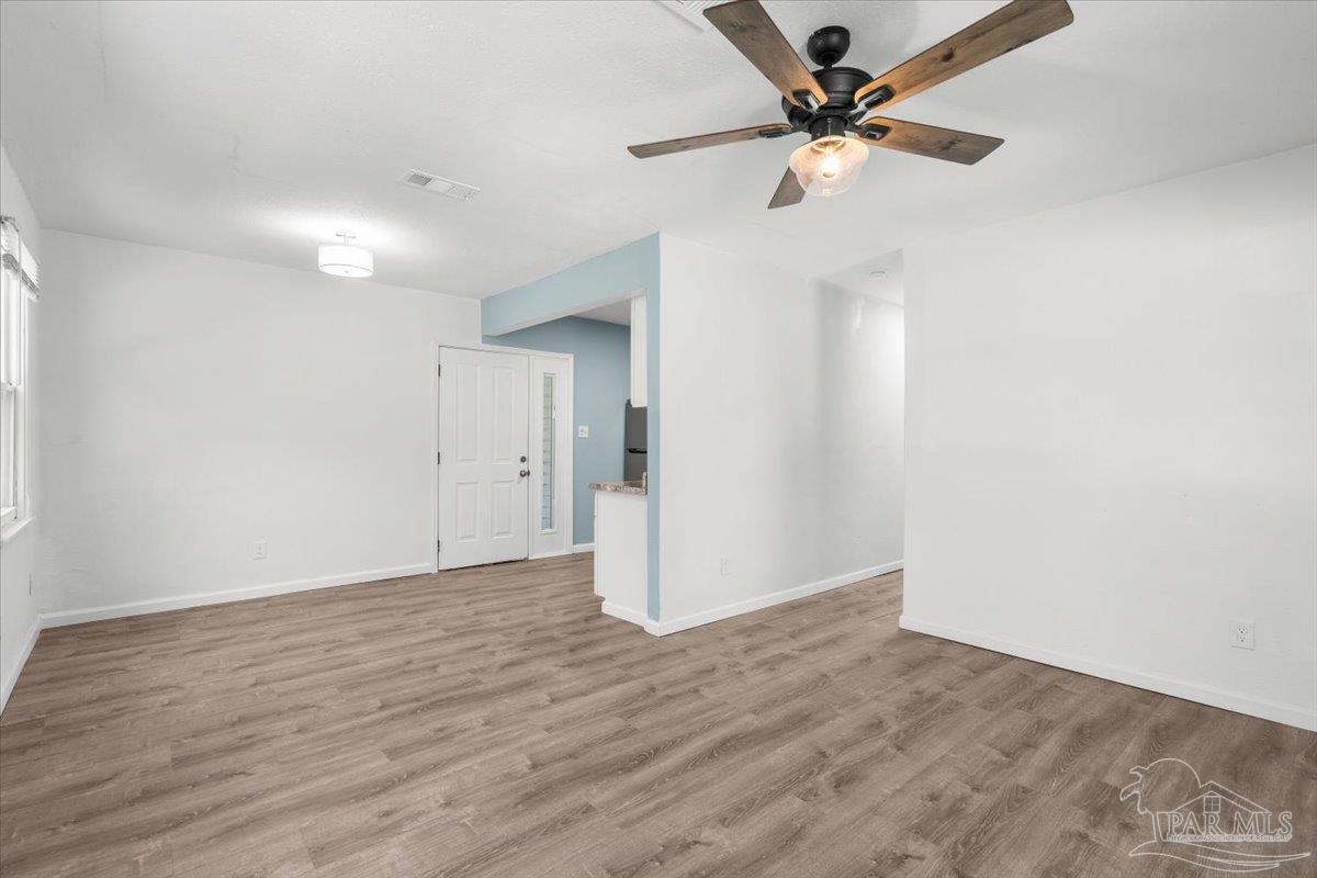 1341 E Scott Street Pensacola FL 32503