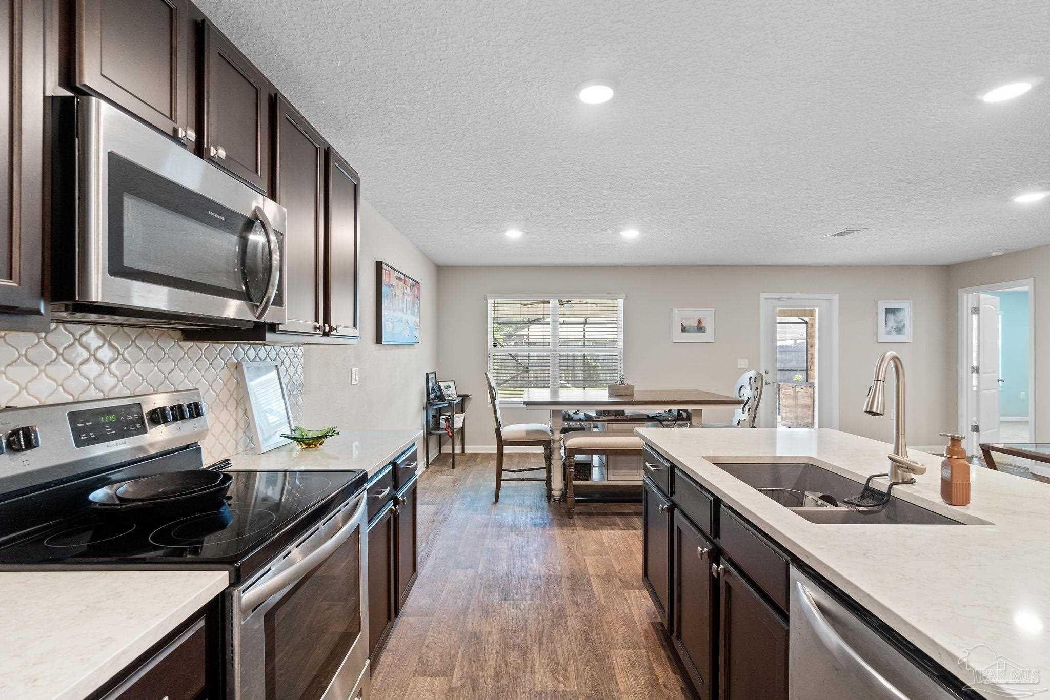 4082 Chickadee Street Milton FL 32583