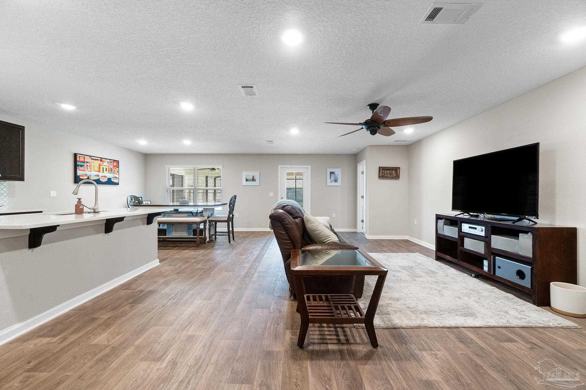 4082 Chickadee Street Milton FL 32583