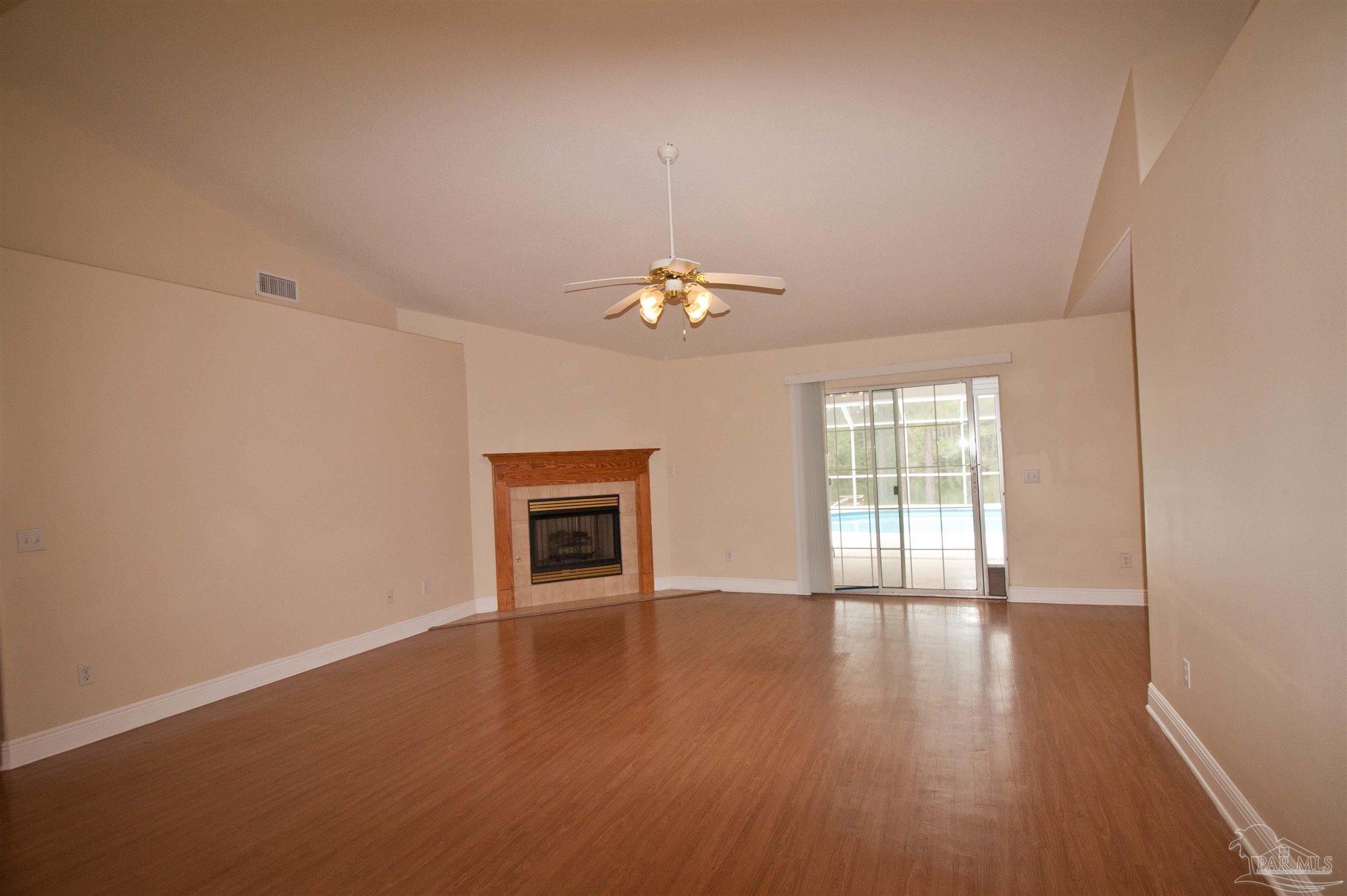 10000 N Loop Road Pensacola FL 32507