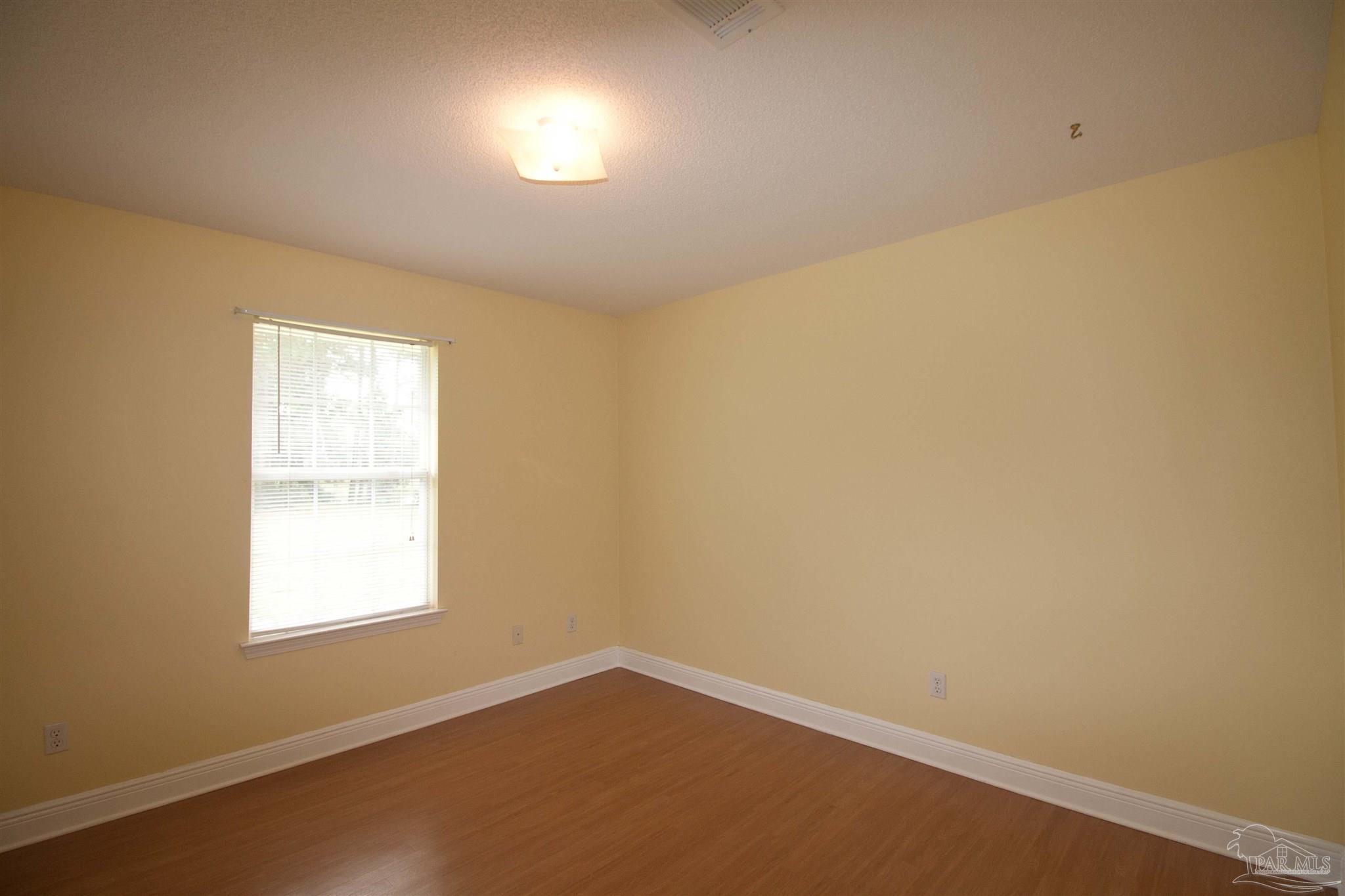 10000 N Loop Road Pensacola FL 32507