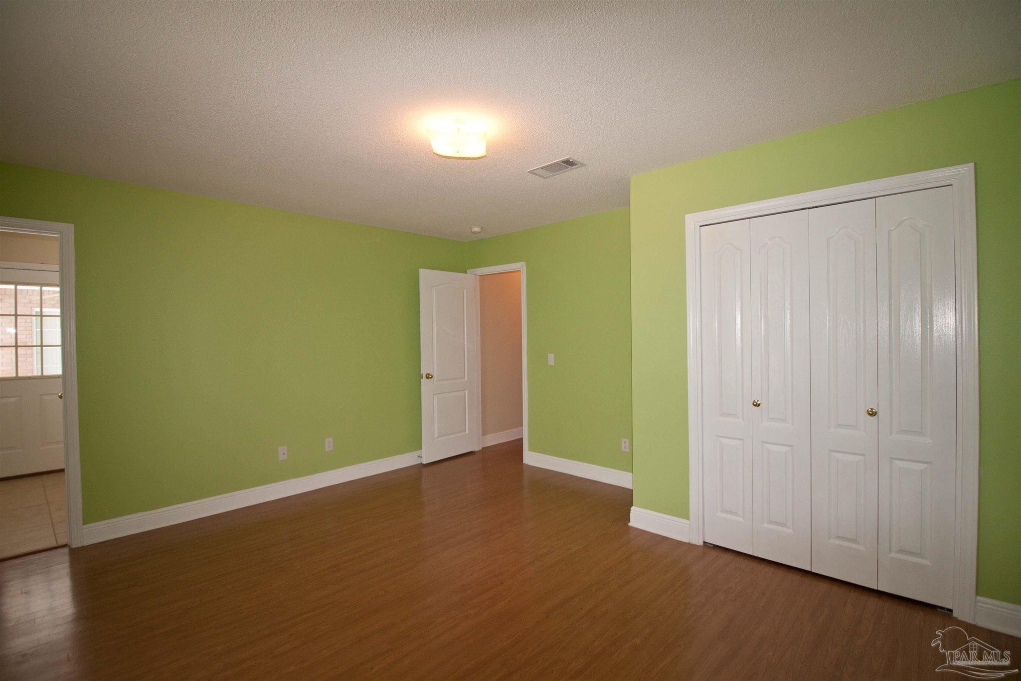 10000 N Loop Road Pensacola FL 32507