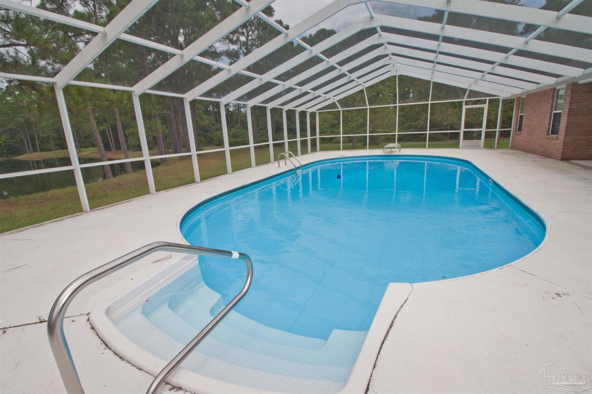 10000 N Loop Road Pensacola FL 32507