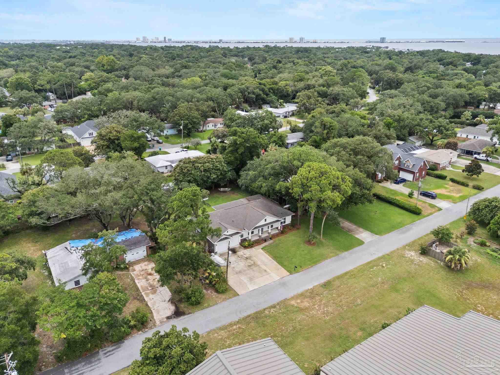 4 Gilmore Drive Gulf Breeze FL 32561