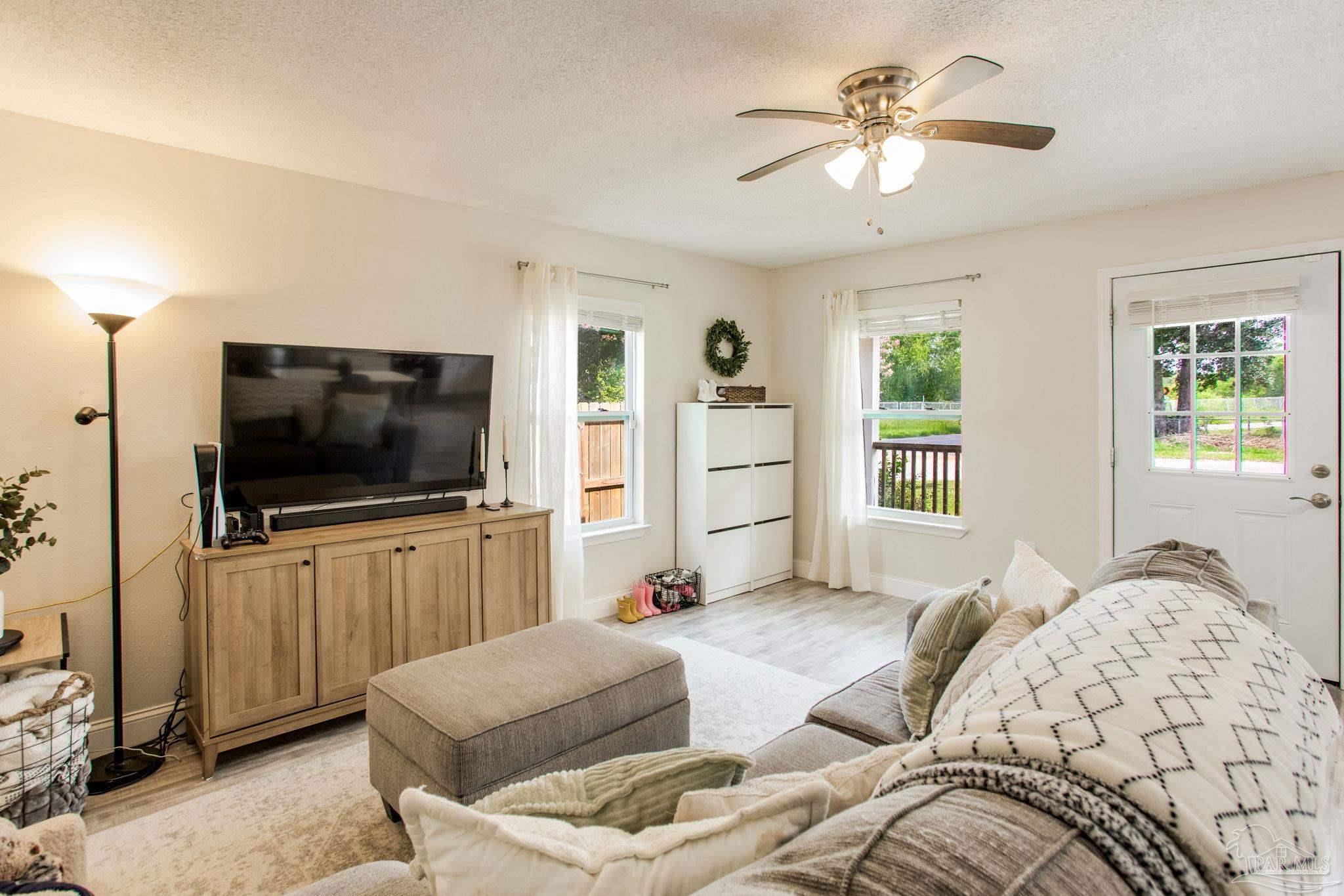 3917 W Mallory Street Pensacola FL 32505