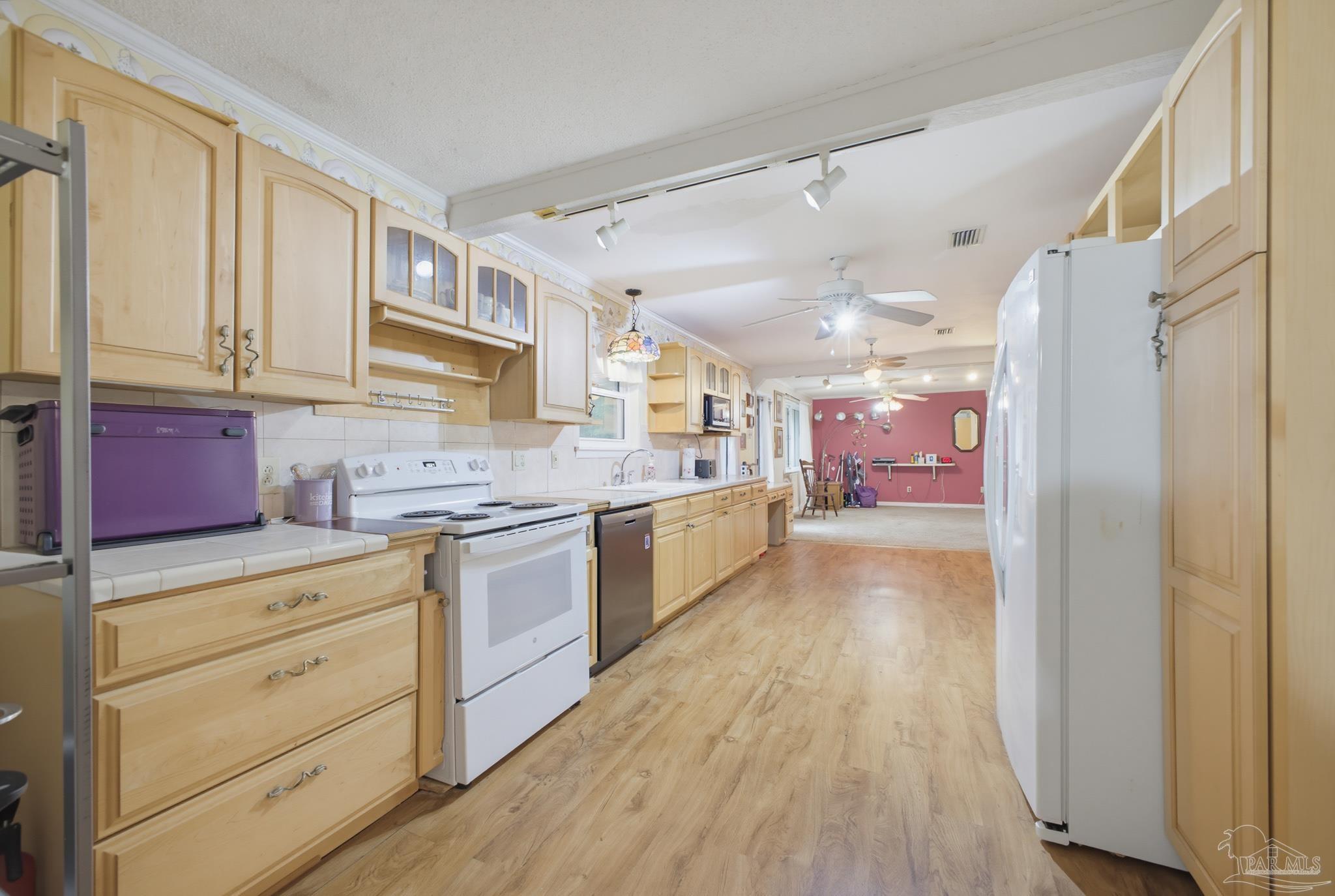 5710 Perkins Street Pensacola FL 32526