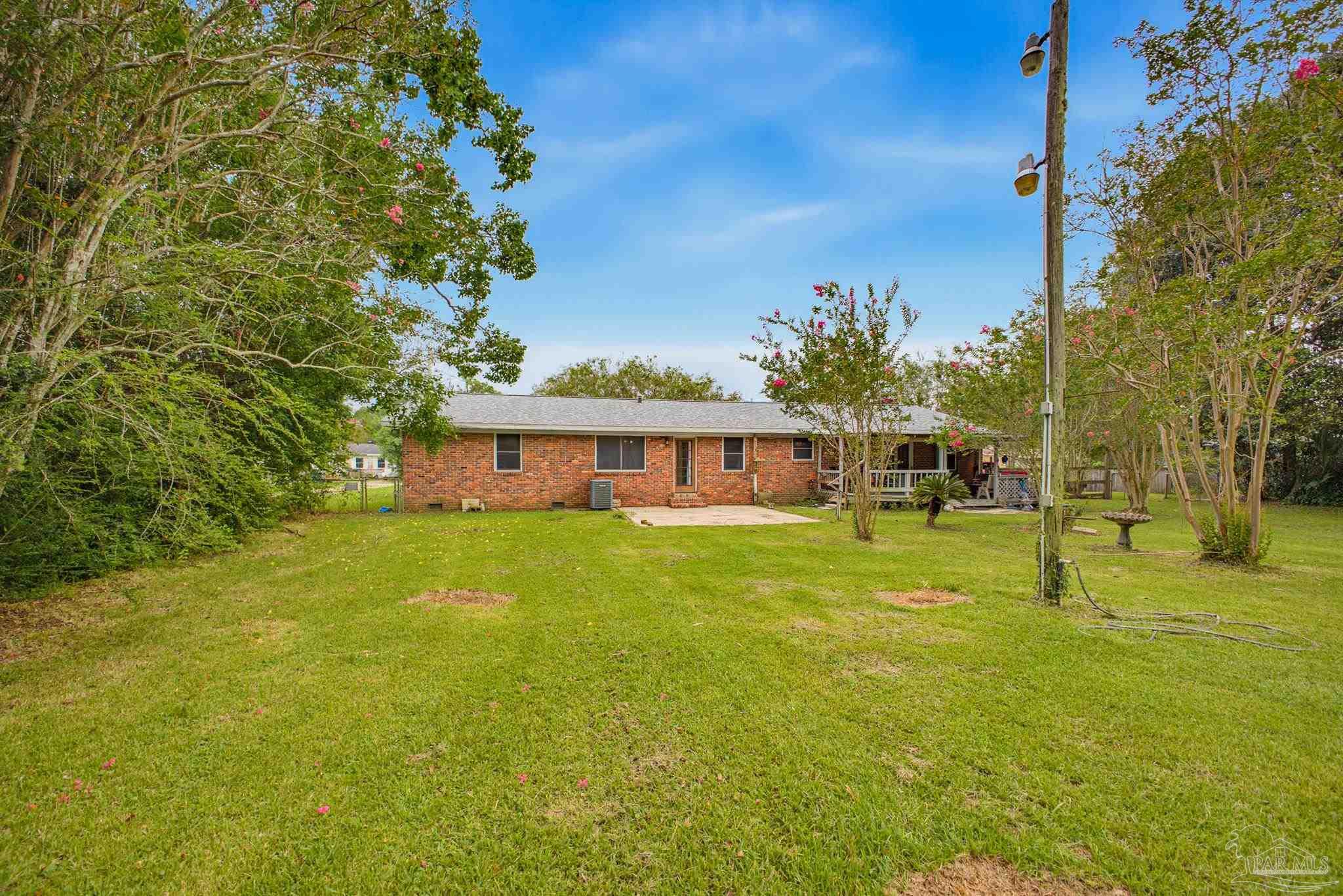 5710 Perkins Street Pensacola FL 32526