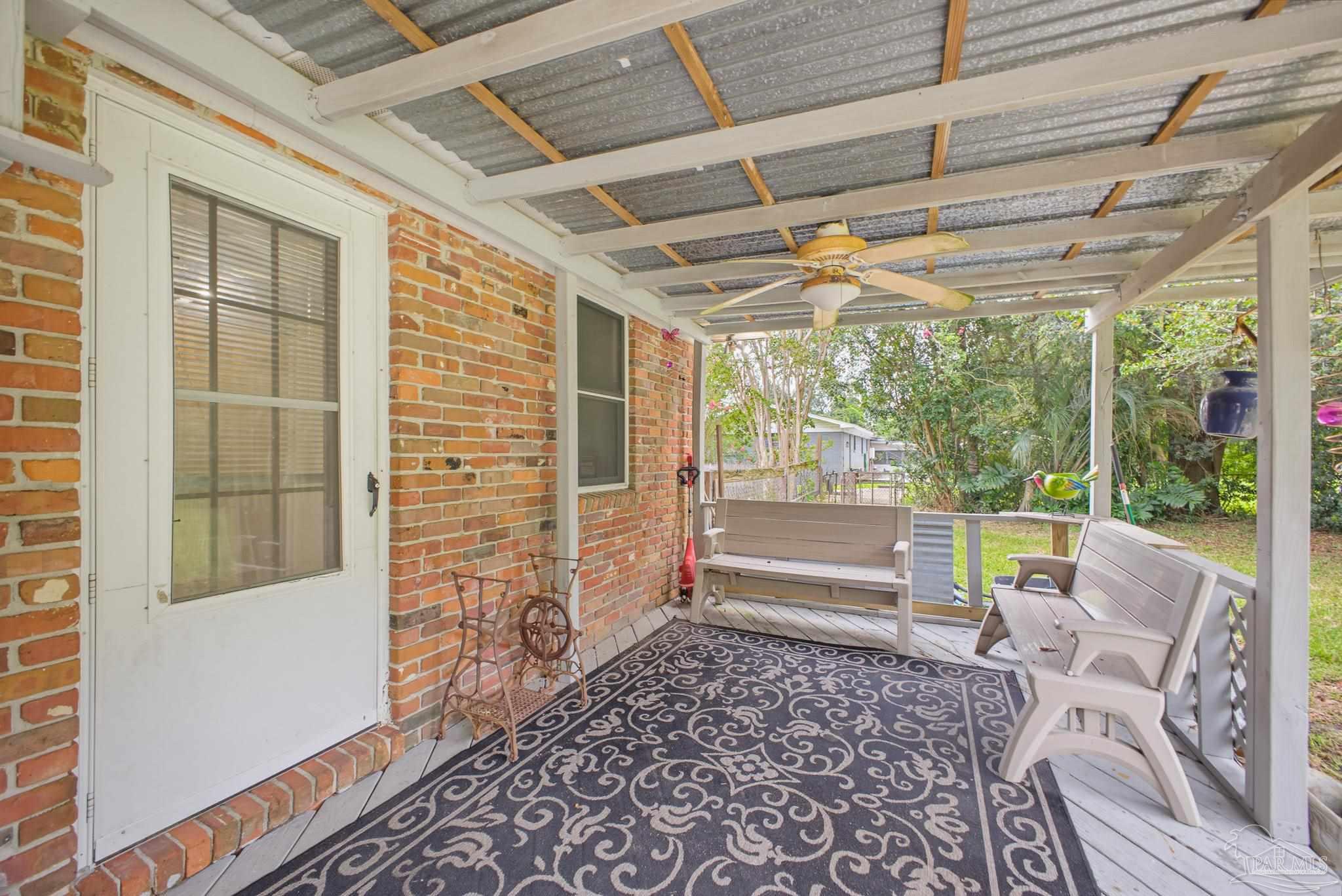 5710 Perkins Street Pensacola FL 32526