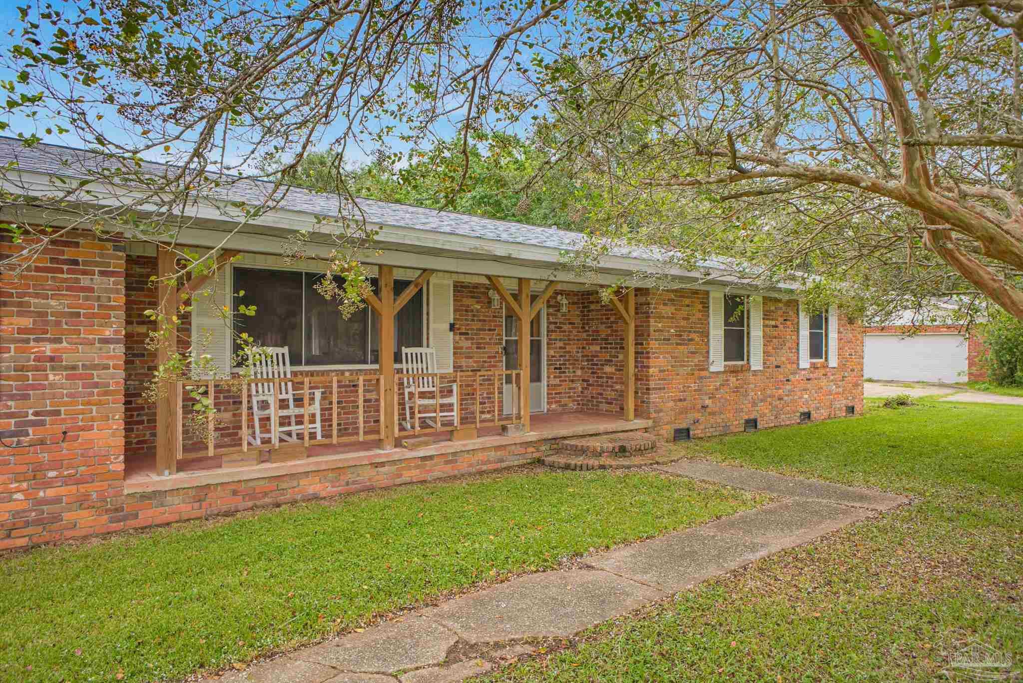 5710 Perkins Street Pensacola FL 32526
