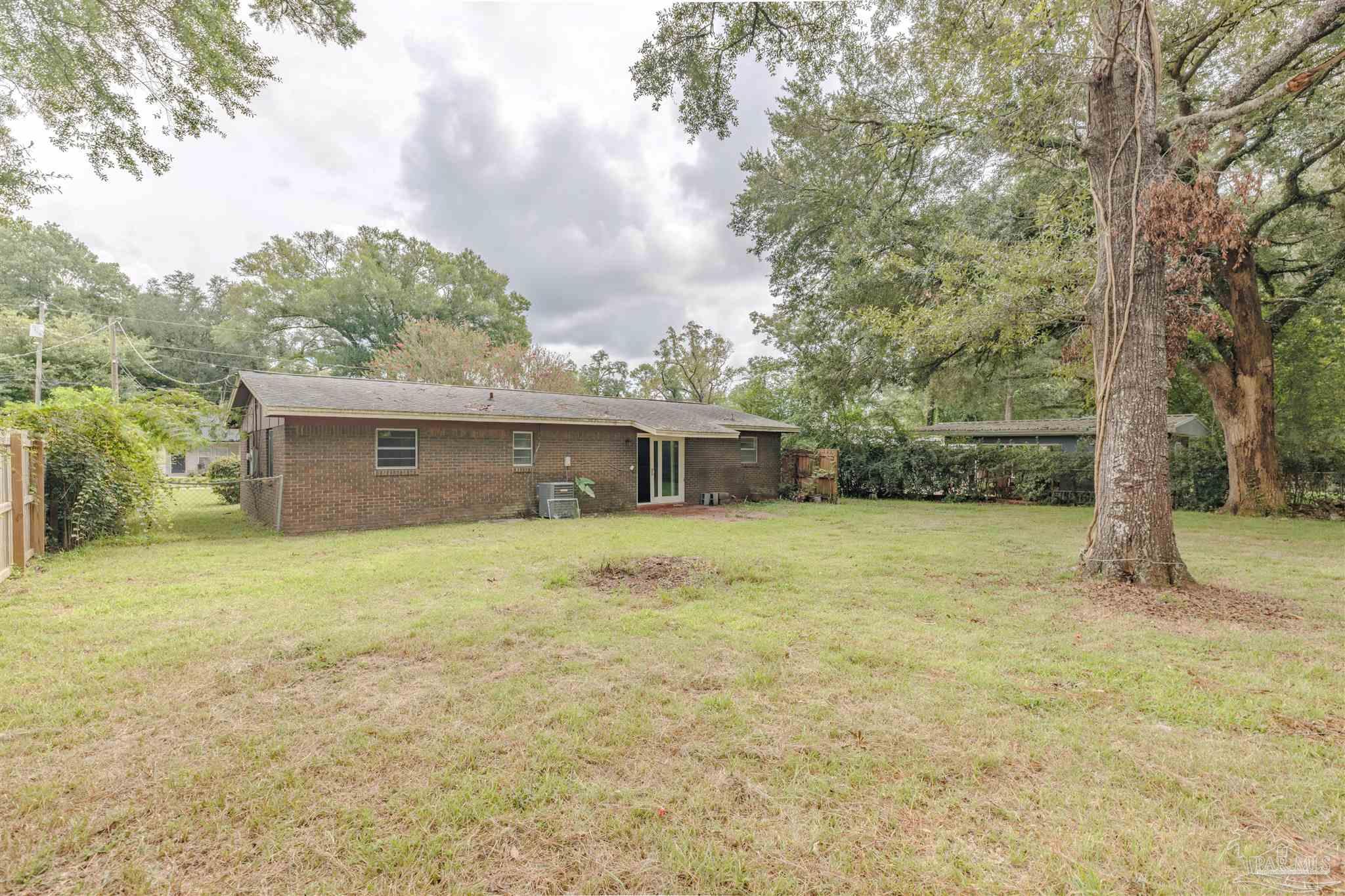 136 Shady Lane Crestview FL 32536