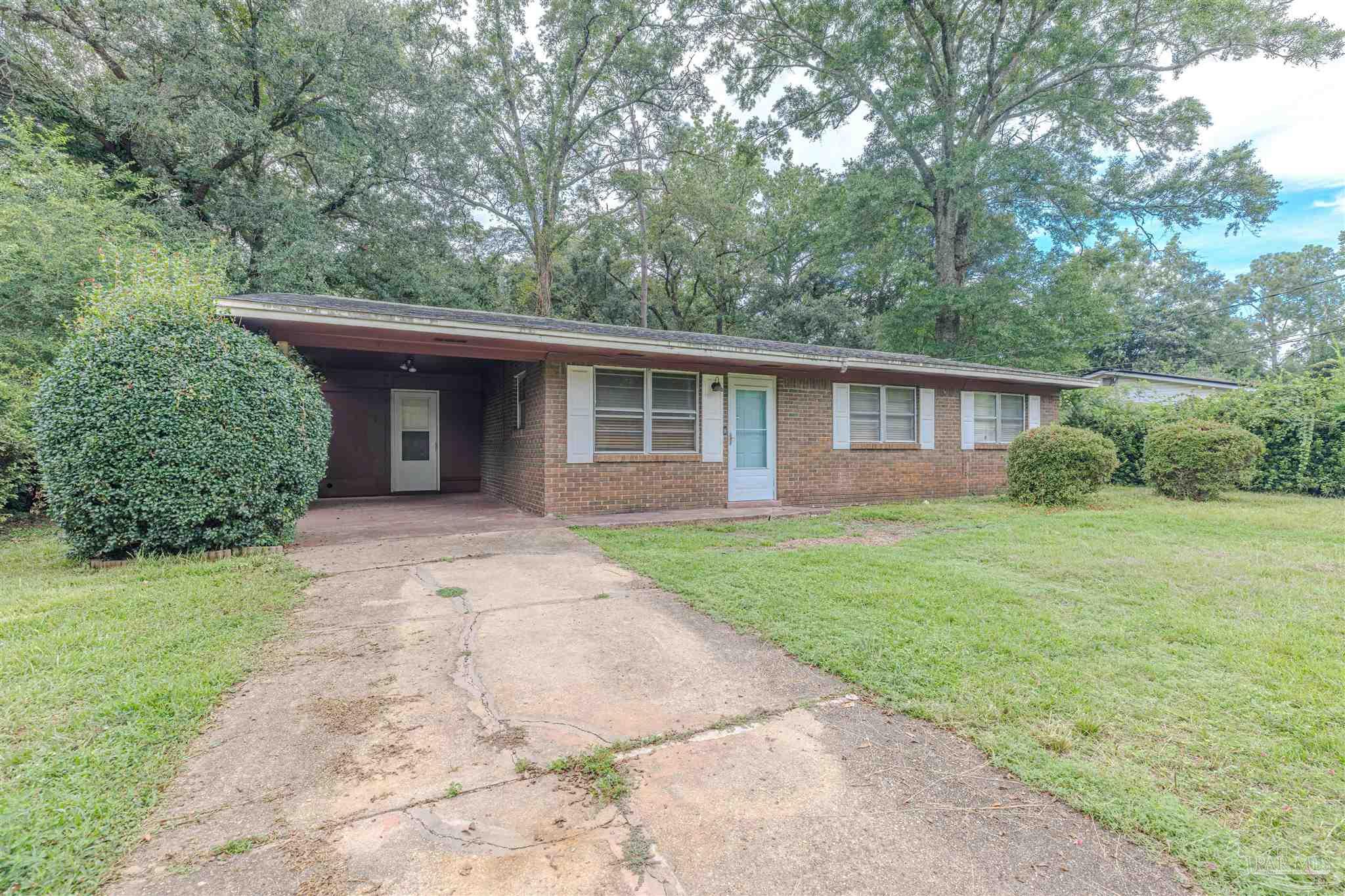 136 Shady Lane Crestview FL 32536