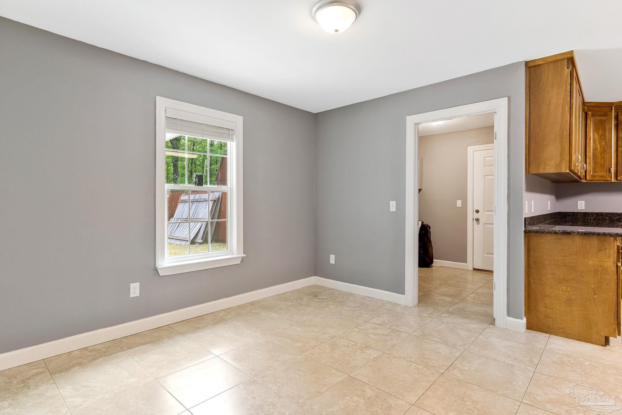 6069 Oglesbey Road Milton FL 32570