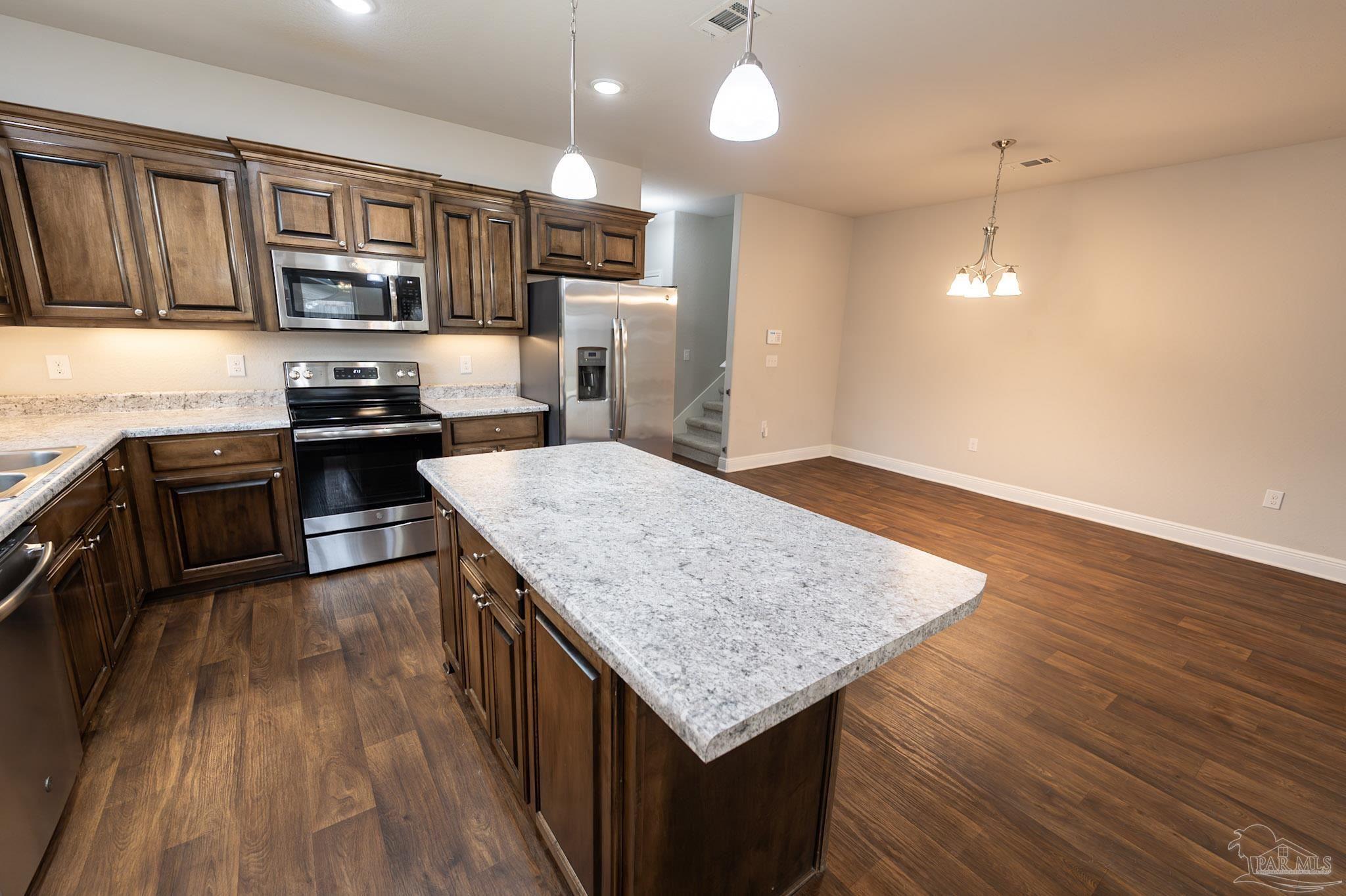 1060 Bretts Way Cantonment FL 32533