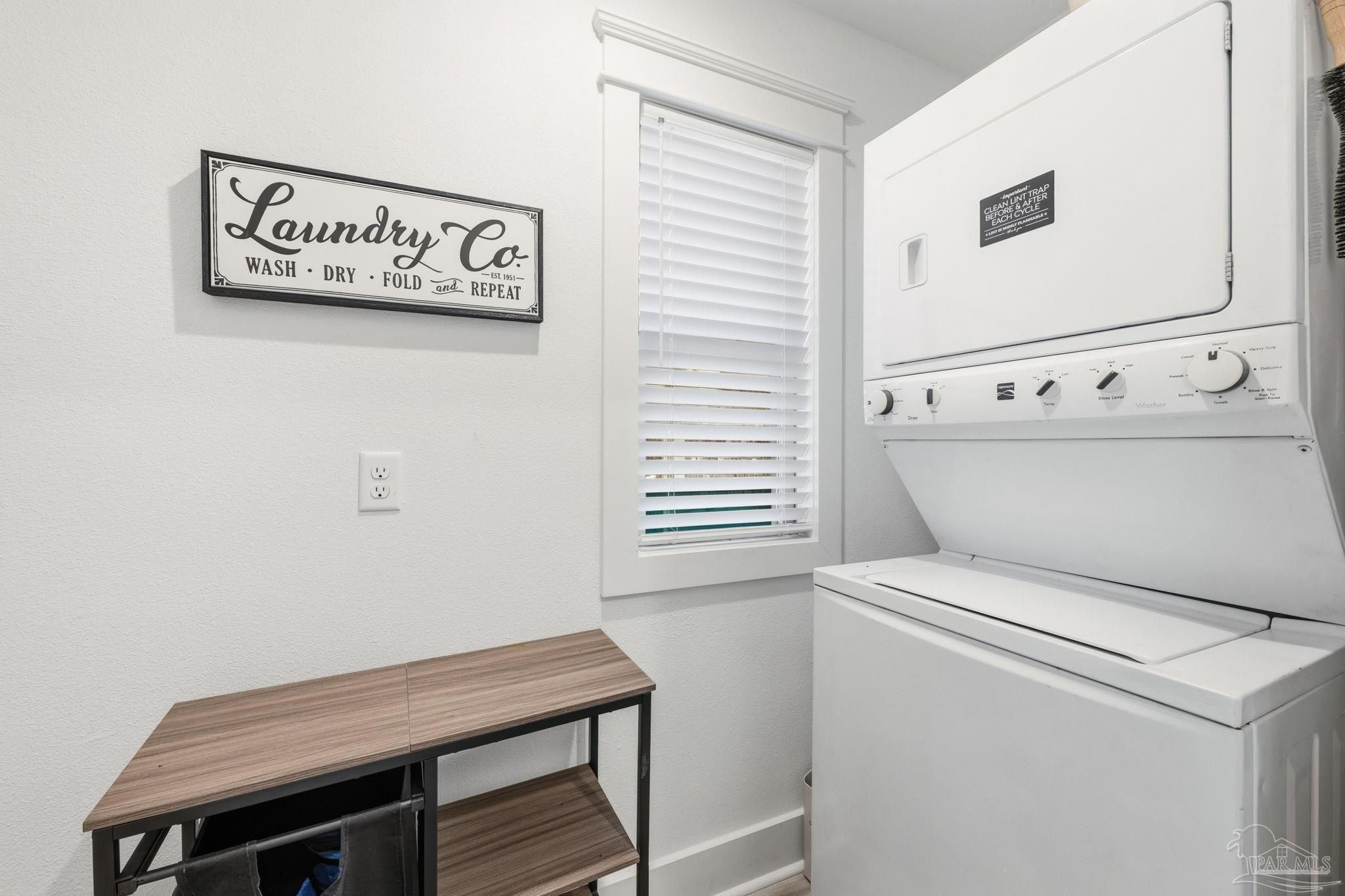 1211 E Baars Street Pensacola FL 32503