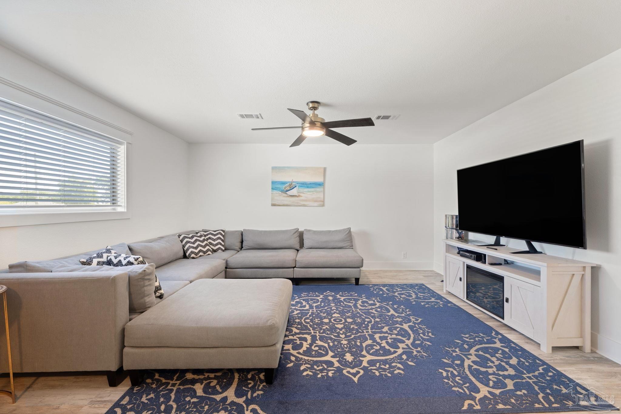 1211 E Baars Street Pensacola FL 32503