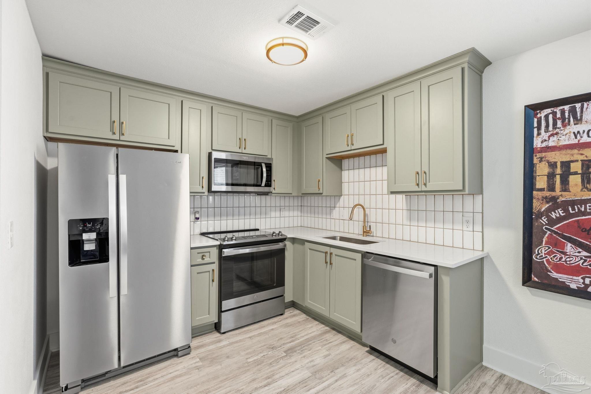 1211 E Baars Street Pensacola FL 32503