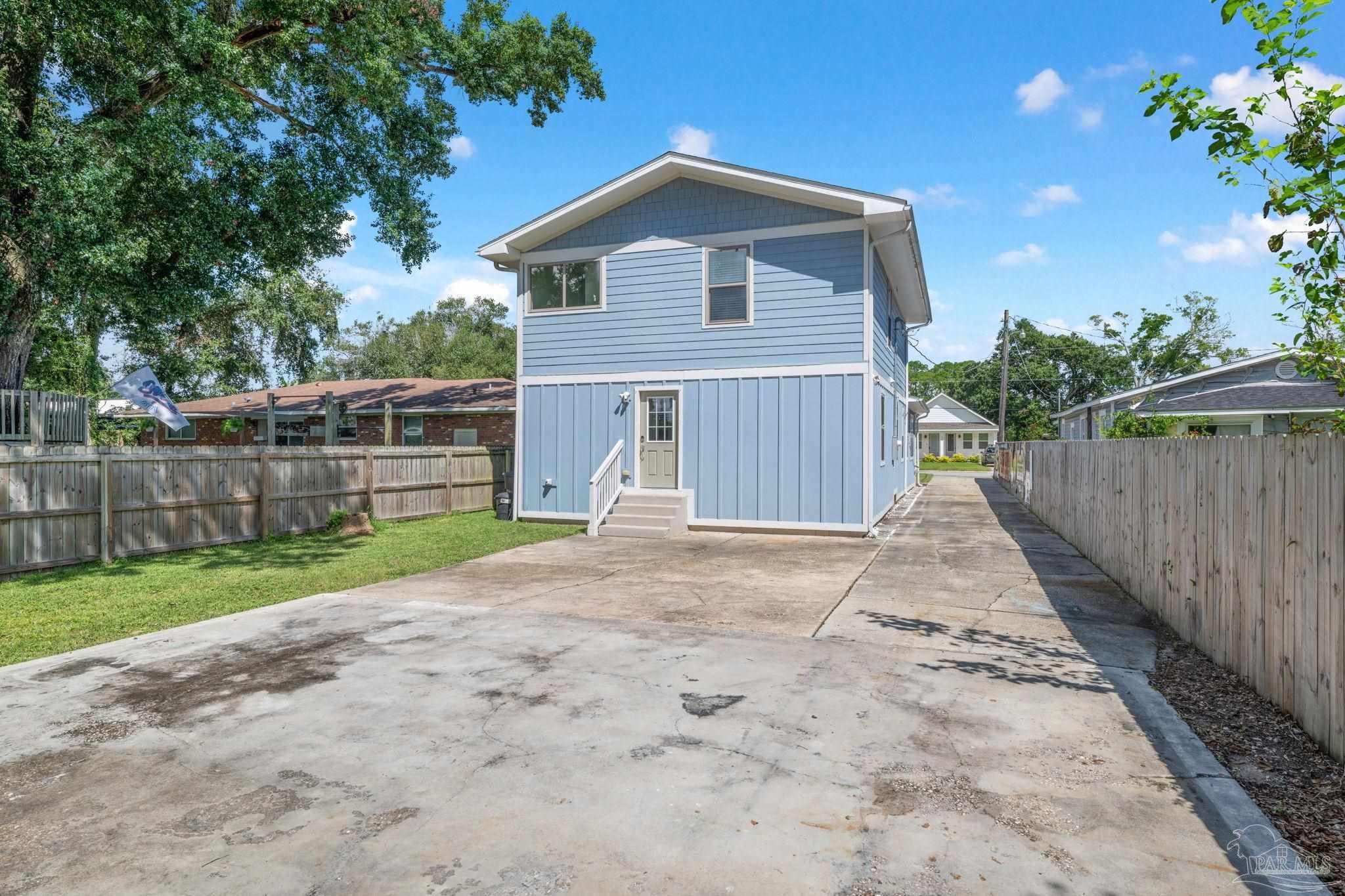 1211 E Baars Street Pensacola FL 32503
