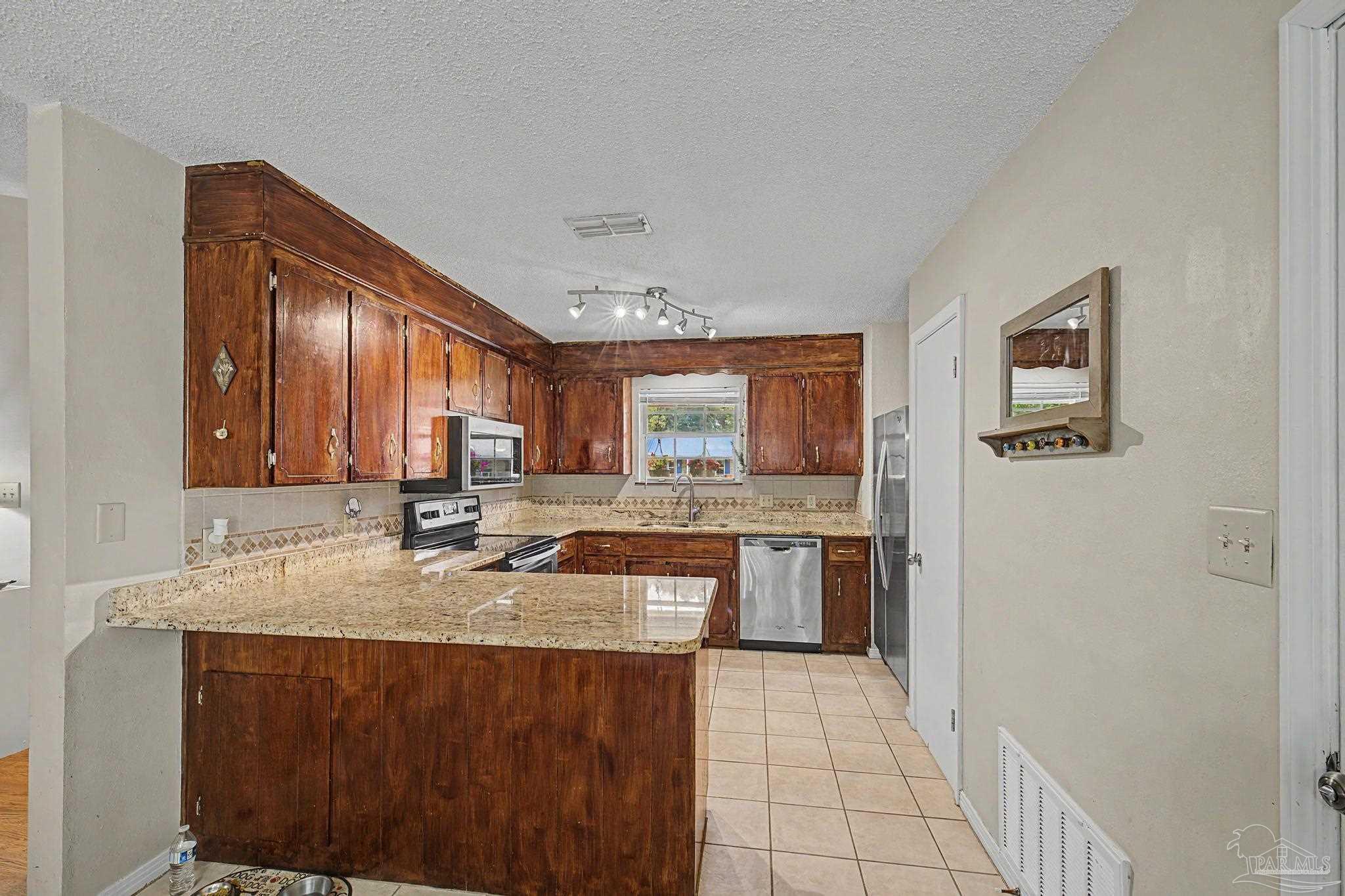 10563 Fair Pine Drive Pensacola FL 32506